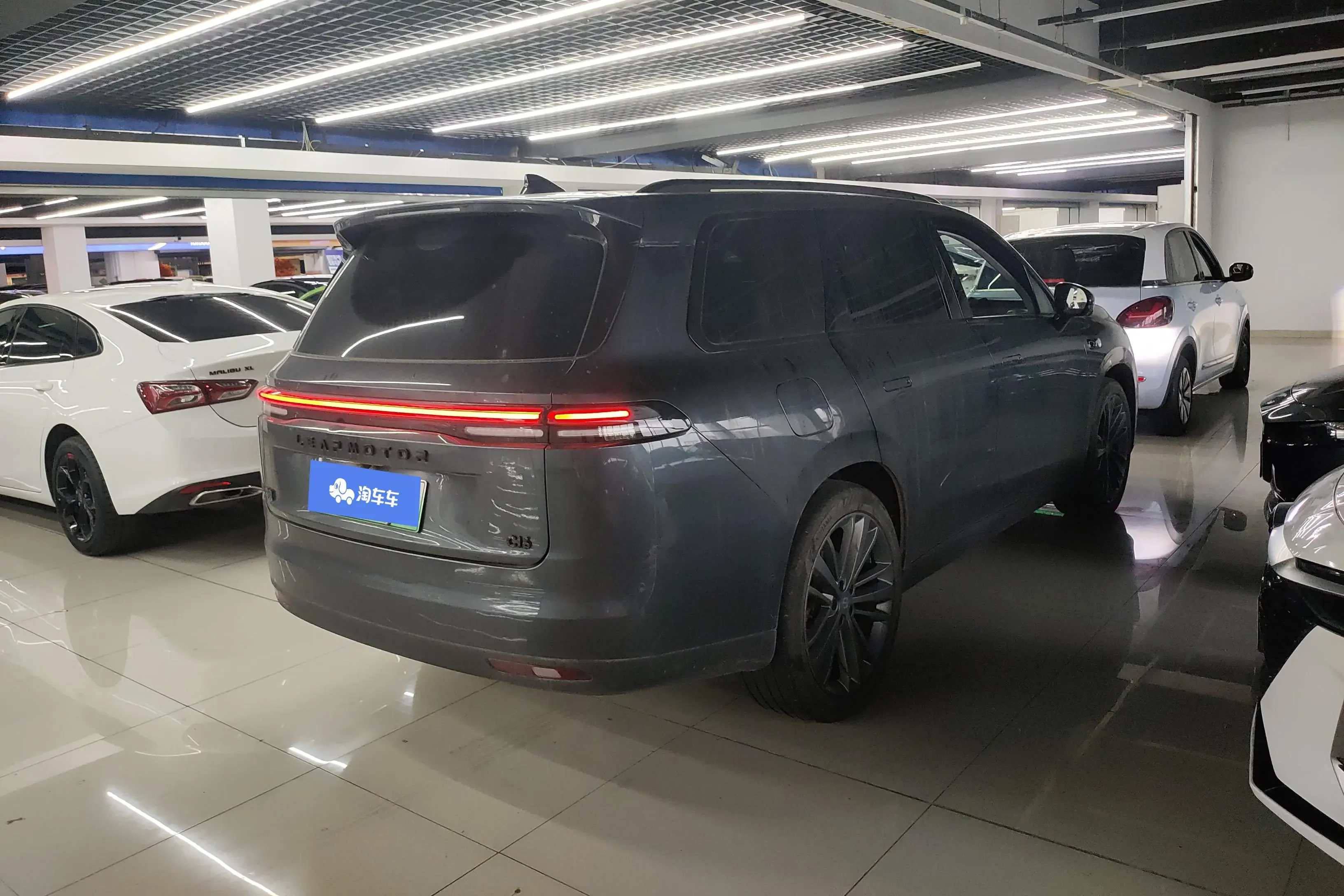 Leapmotor C16