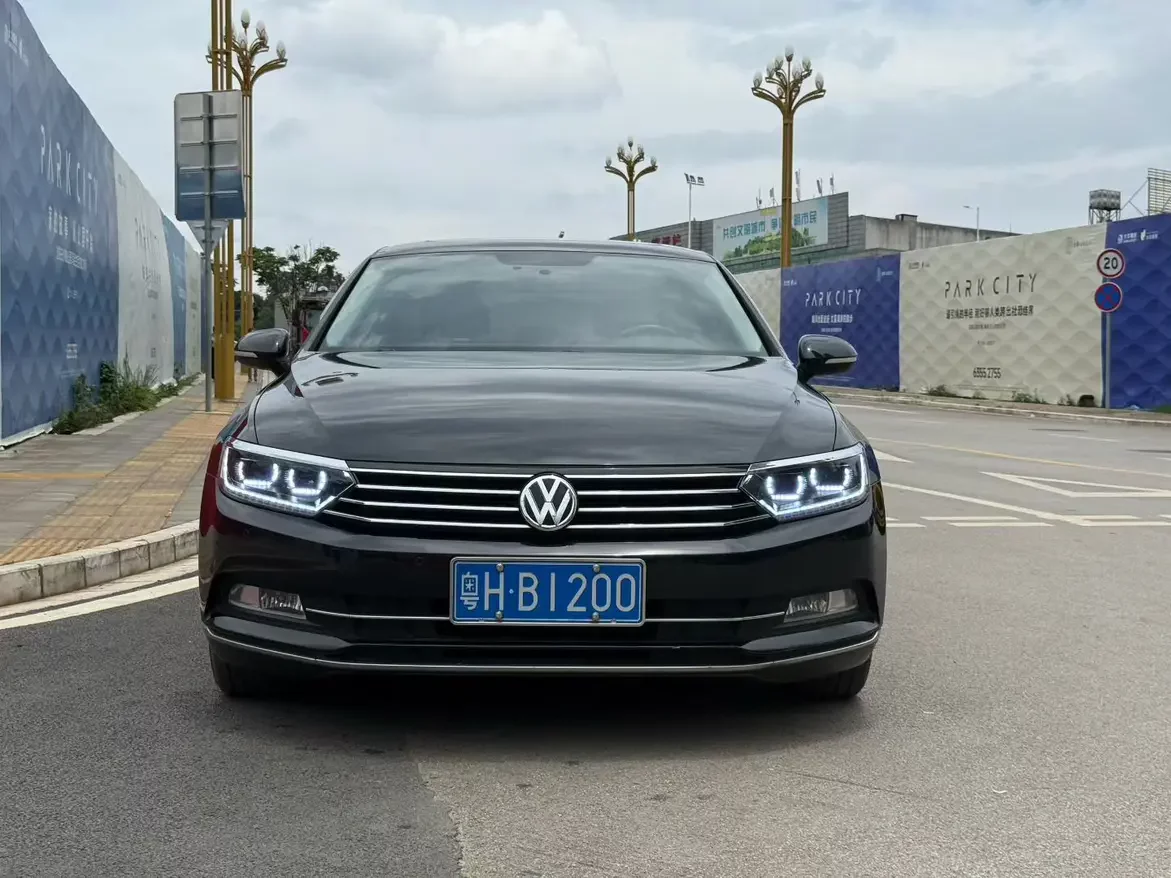 Volkswagen Magotan