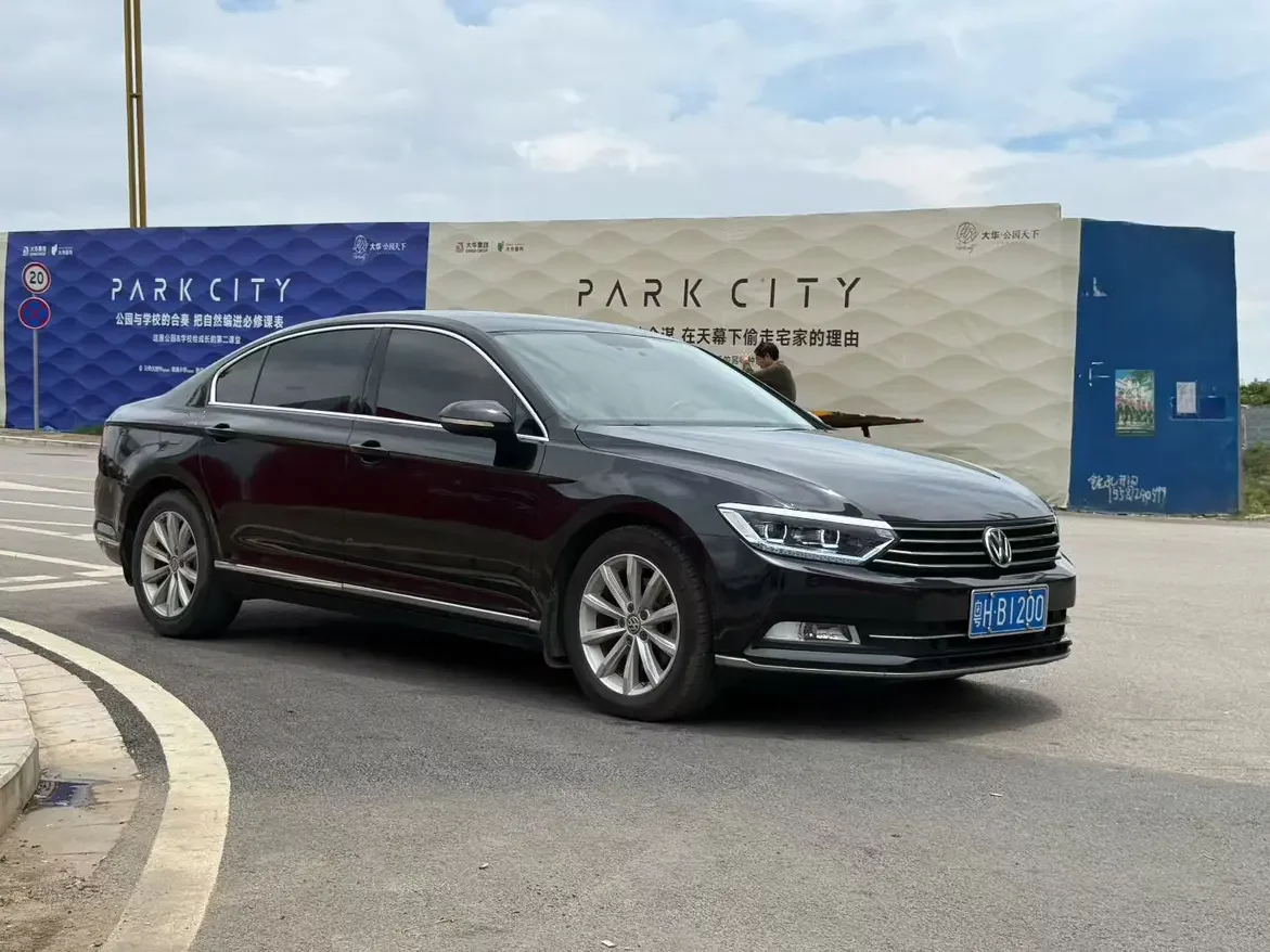 Volkswagen Magotan