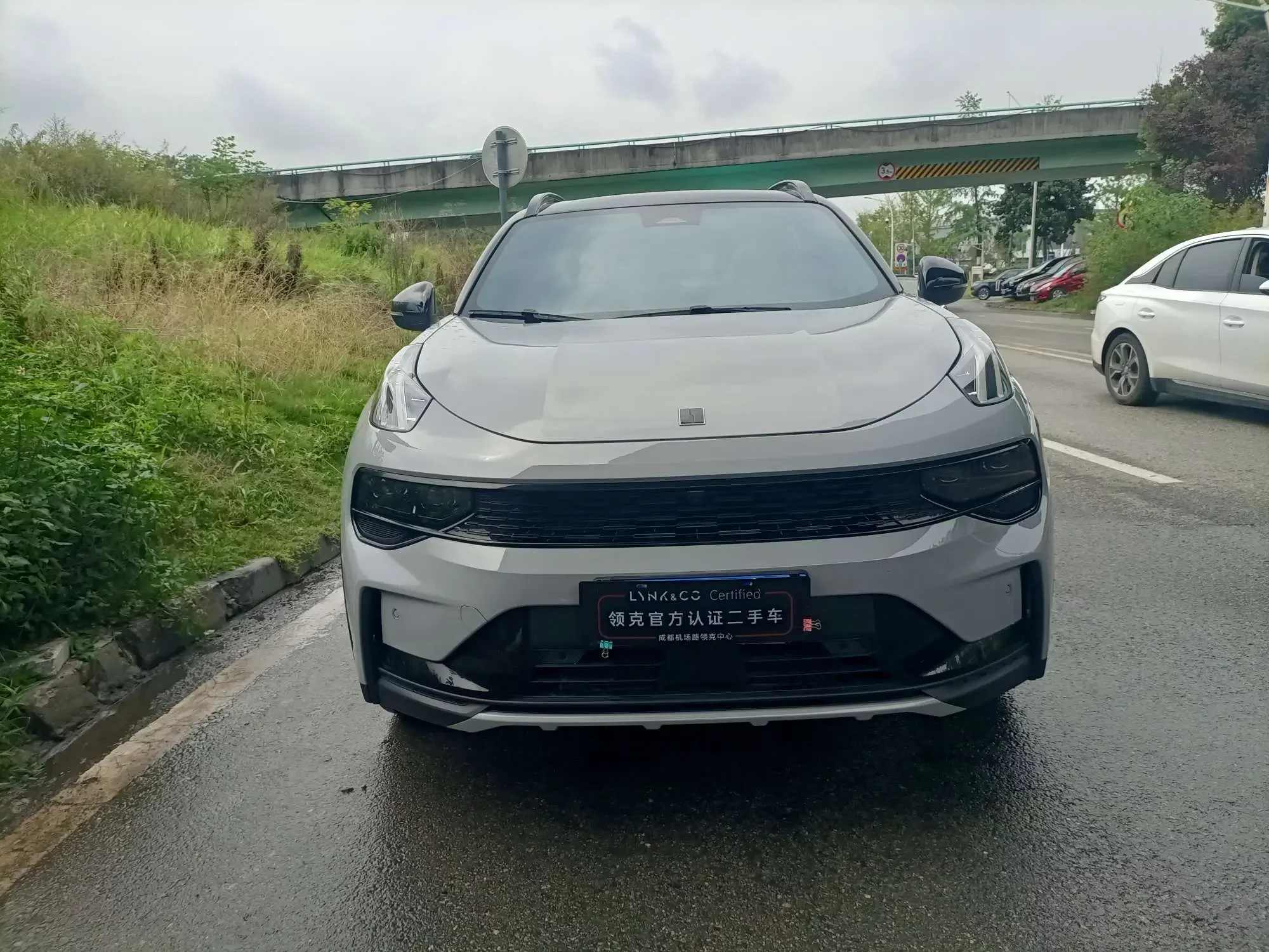 Lynk & Co 01