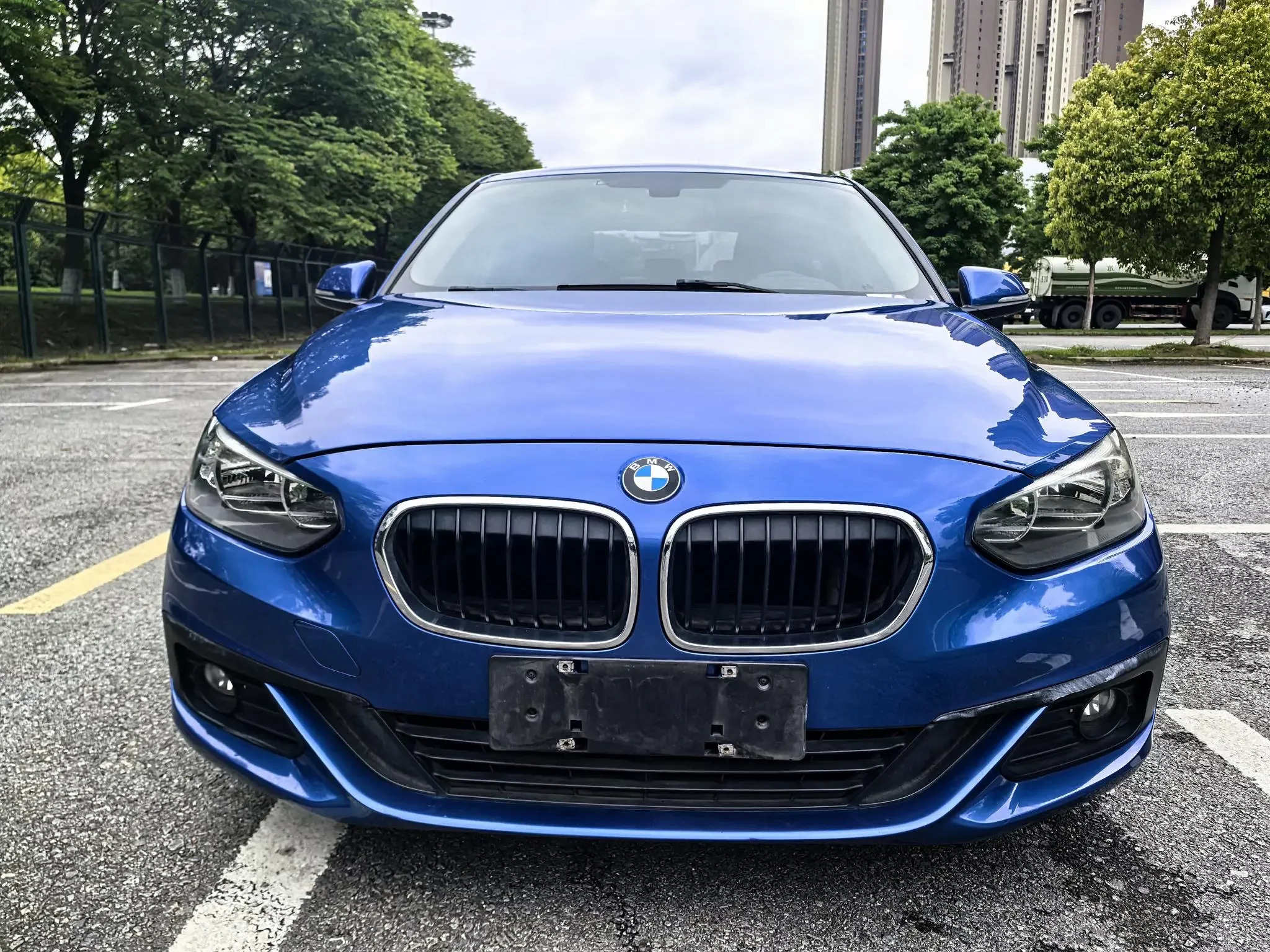 BMW 1 Series  из Китая