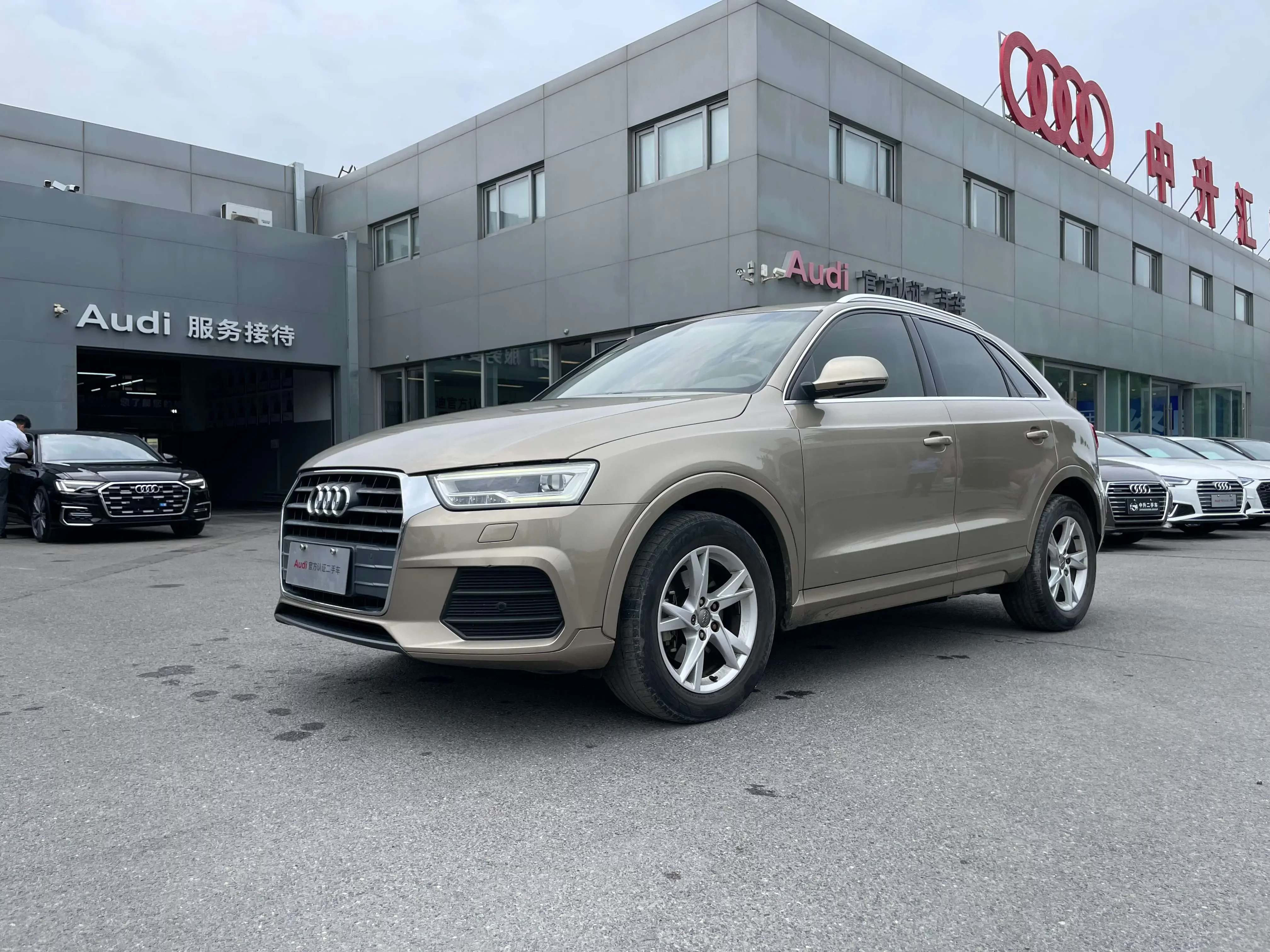 Audi Q3