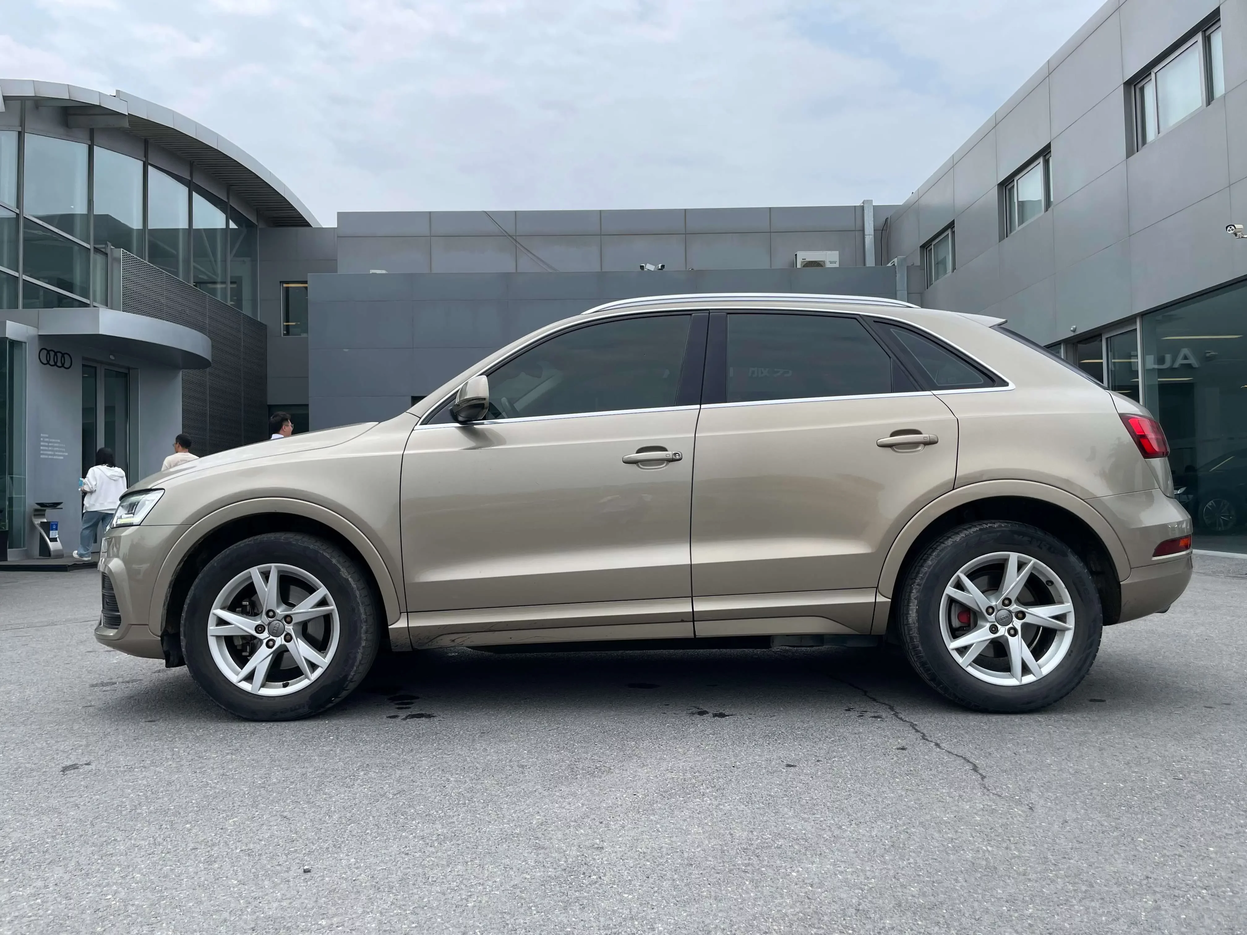 Audi Q3