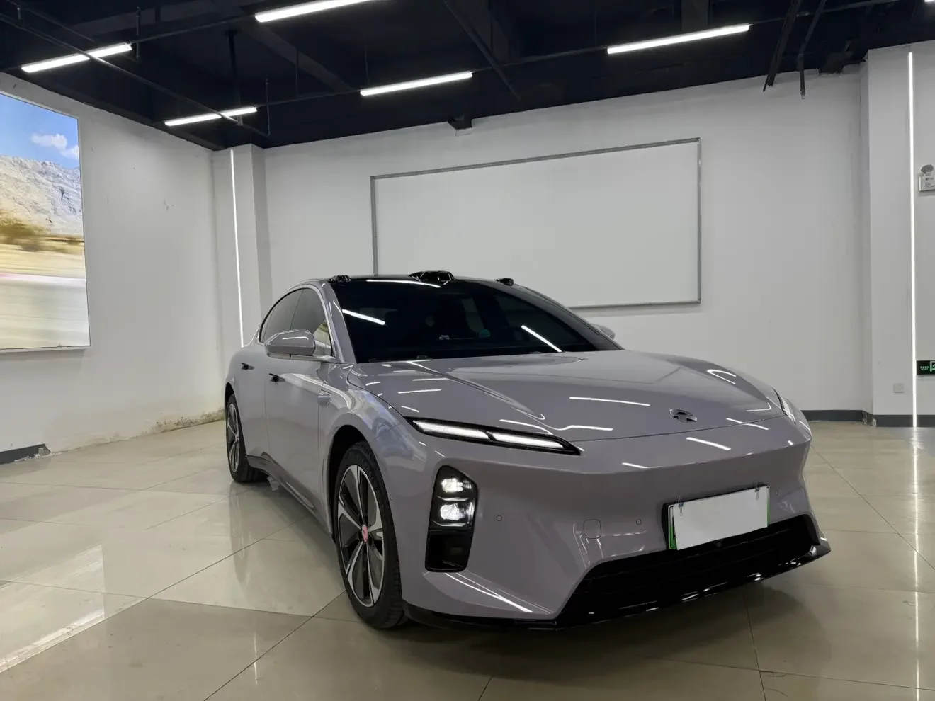 NIO ET5