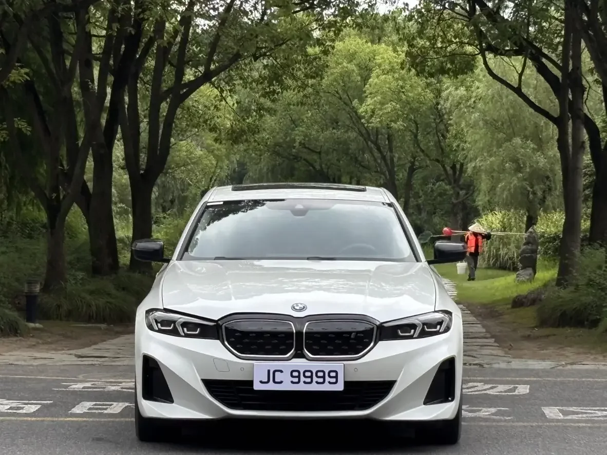 BMW i3