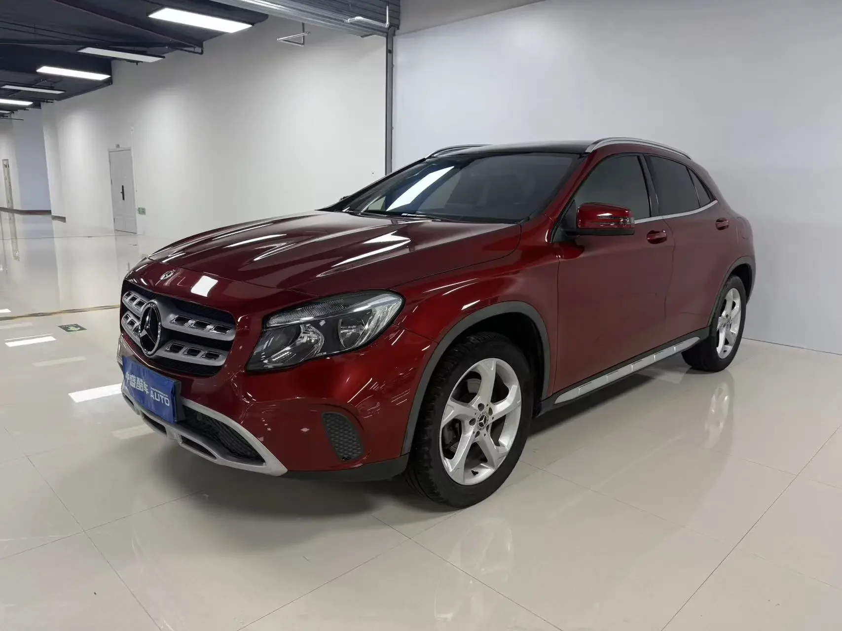 Mercedes-Benz GLA