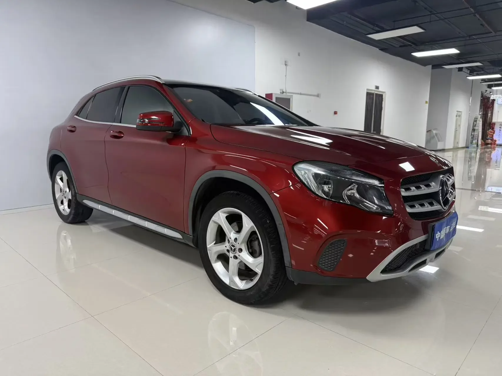 Mercedes-Benz GLA