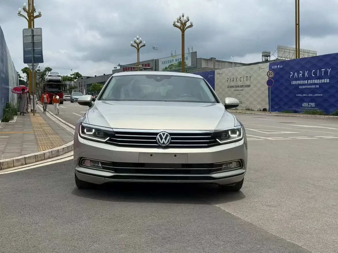 Volkswagen Magotan