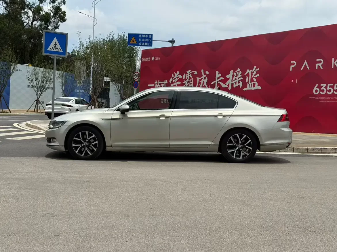 Volkswagen Magotan