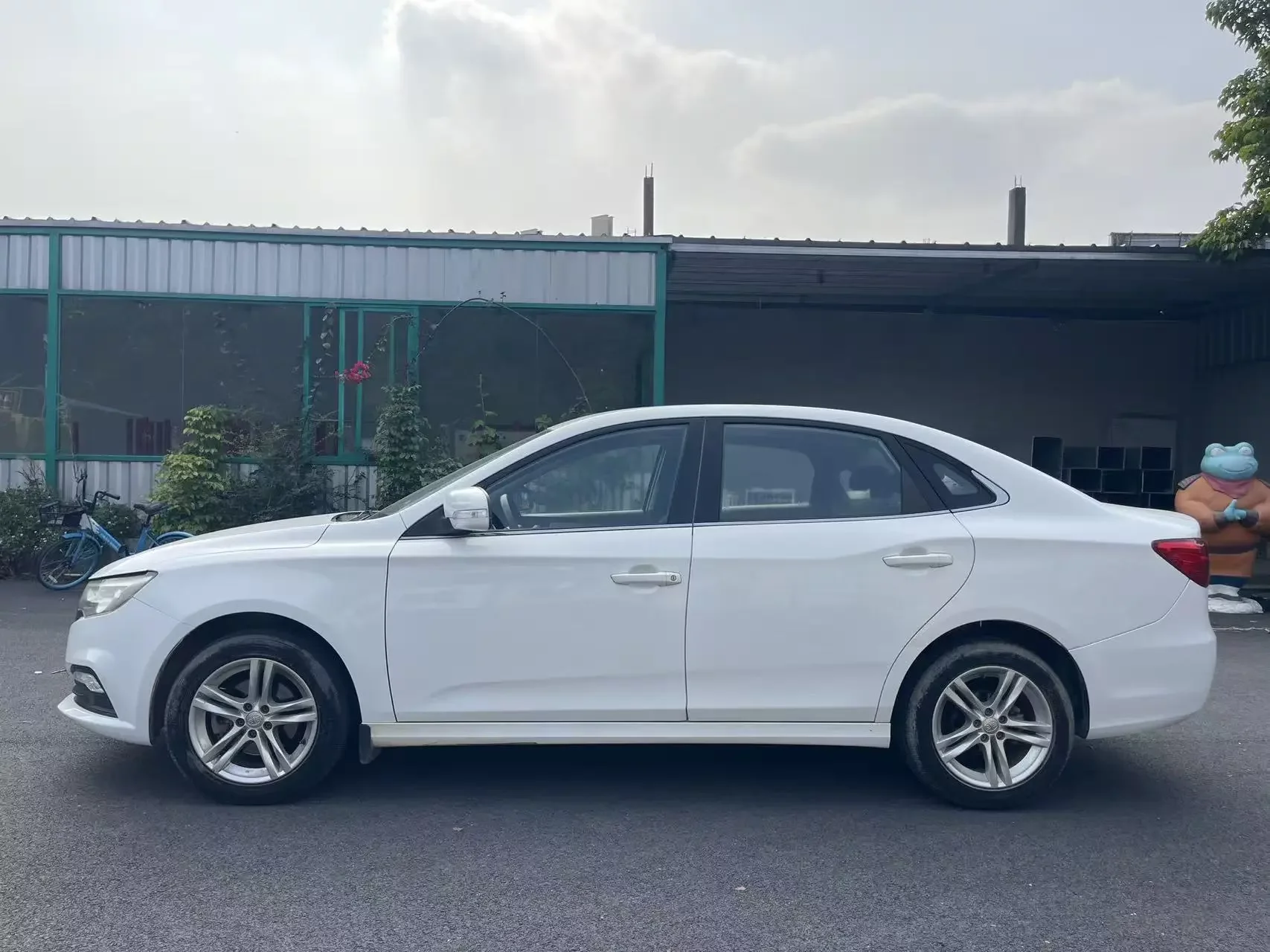 FAW Bestune B30
