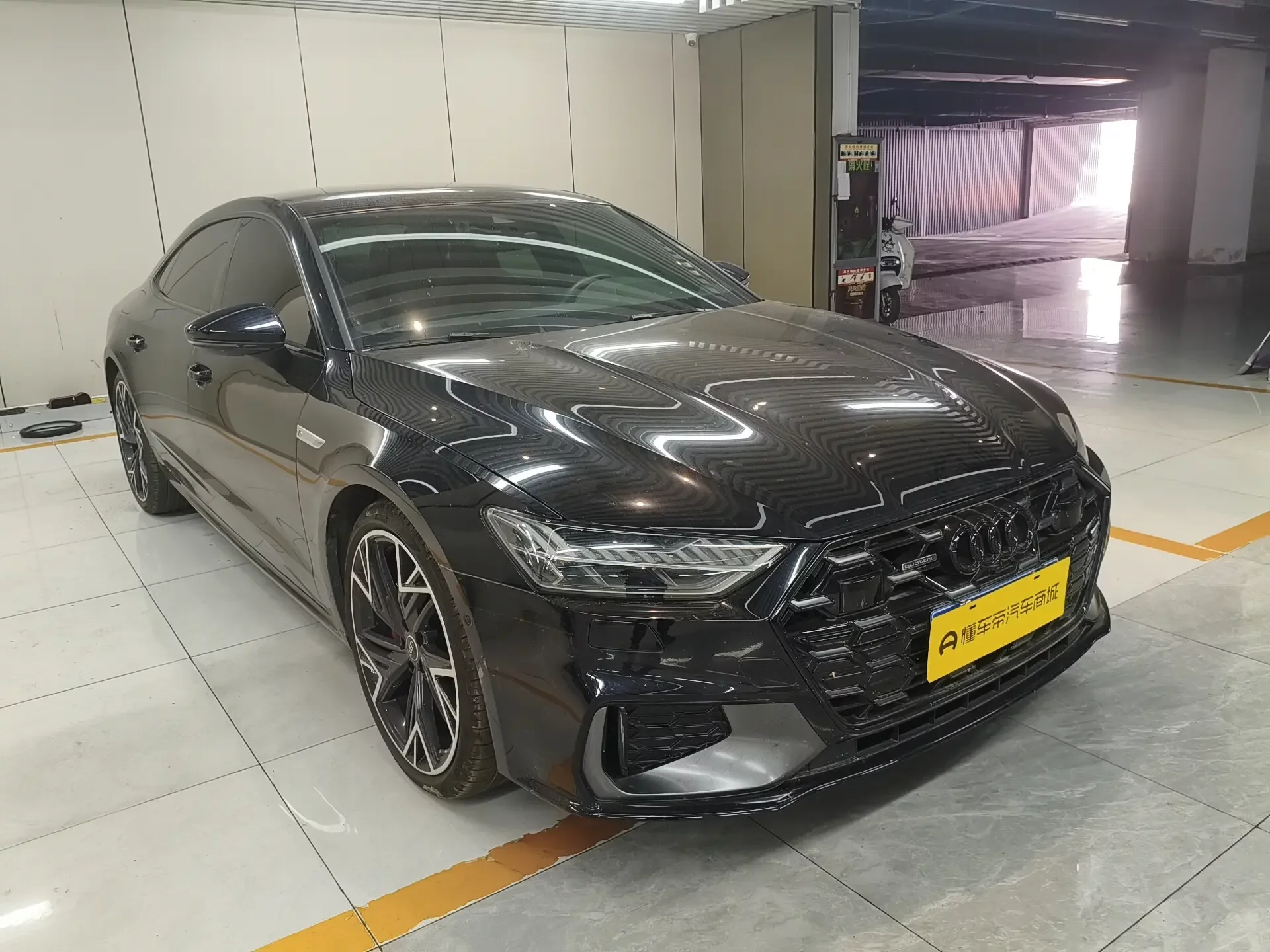 Audi A7L
