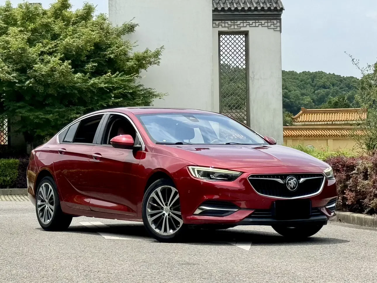 Buick Majesty