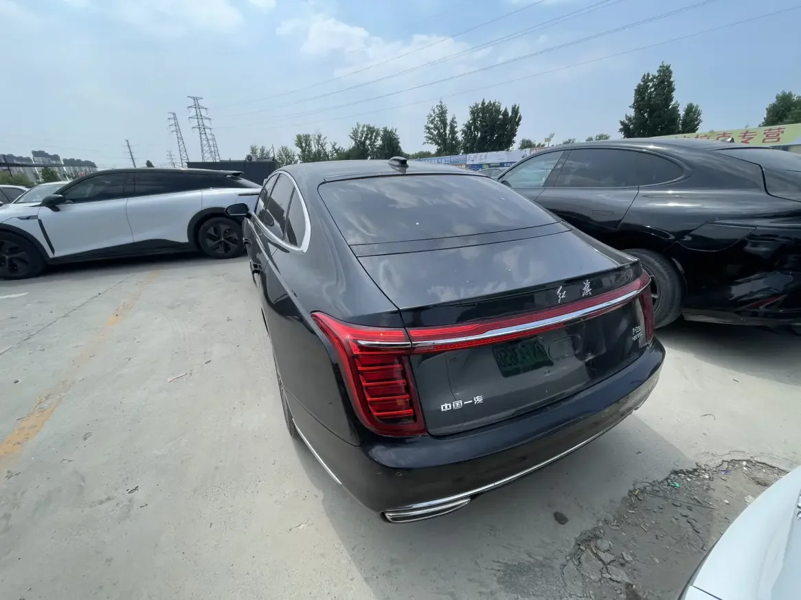 Hongqi H9