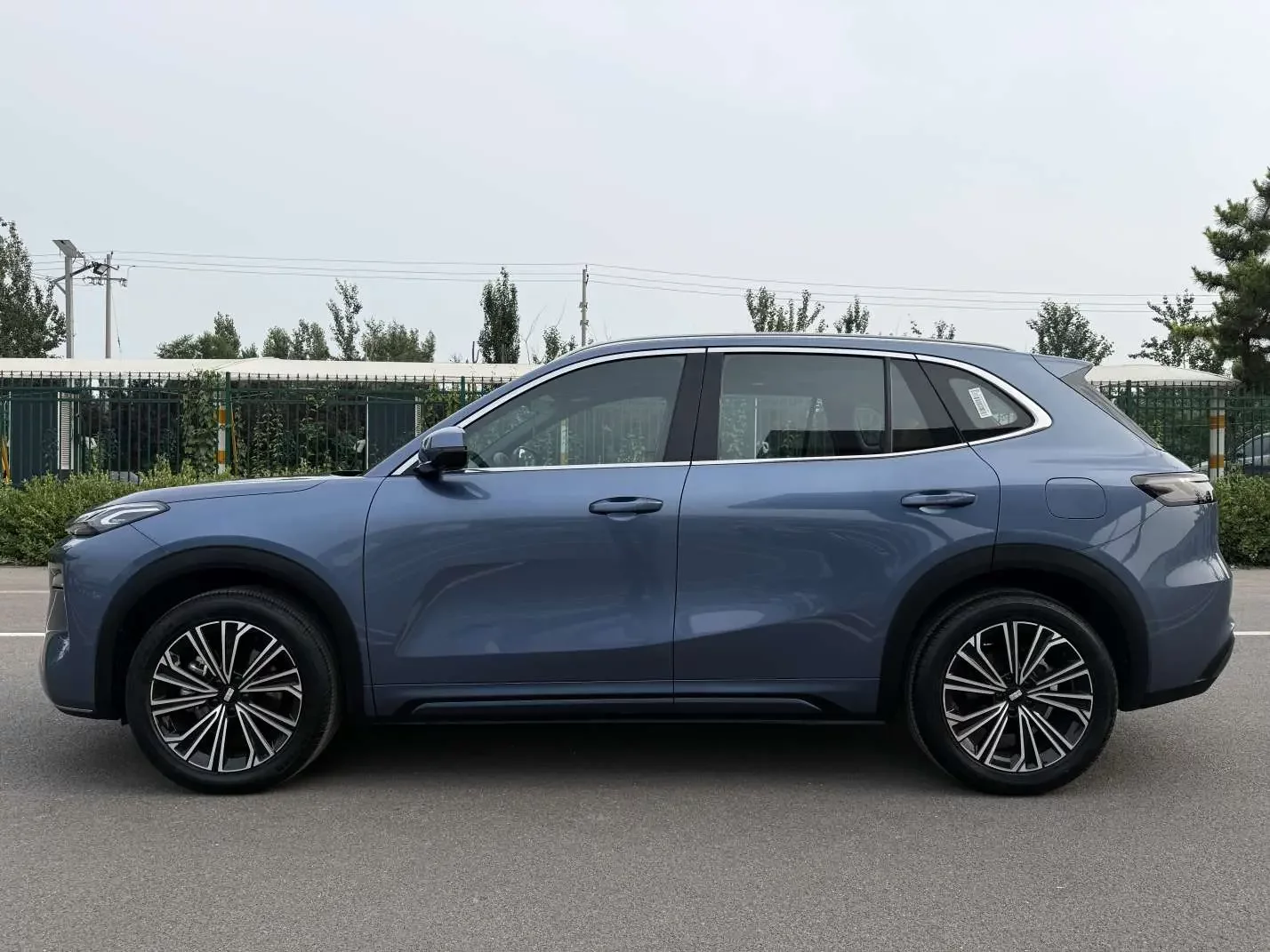 Geely Galaxy Starship 7 EM-i