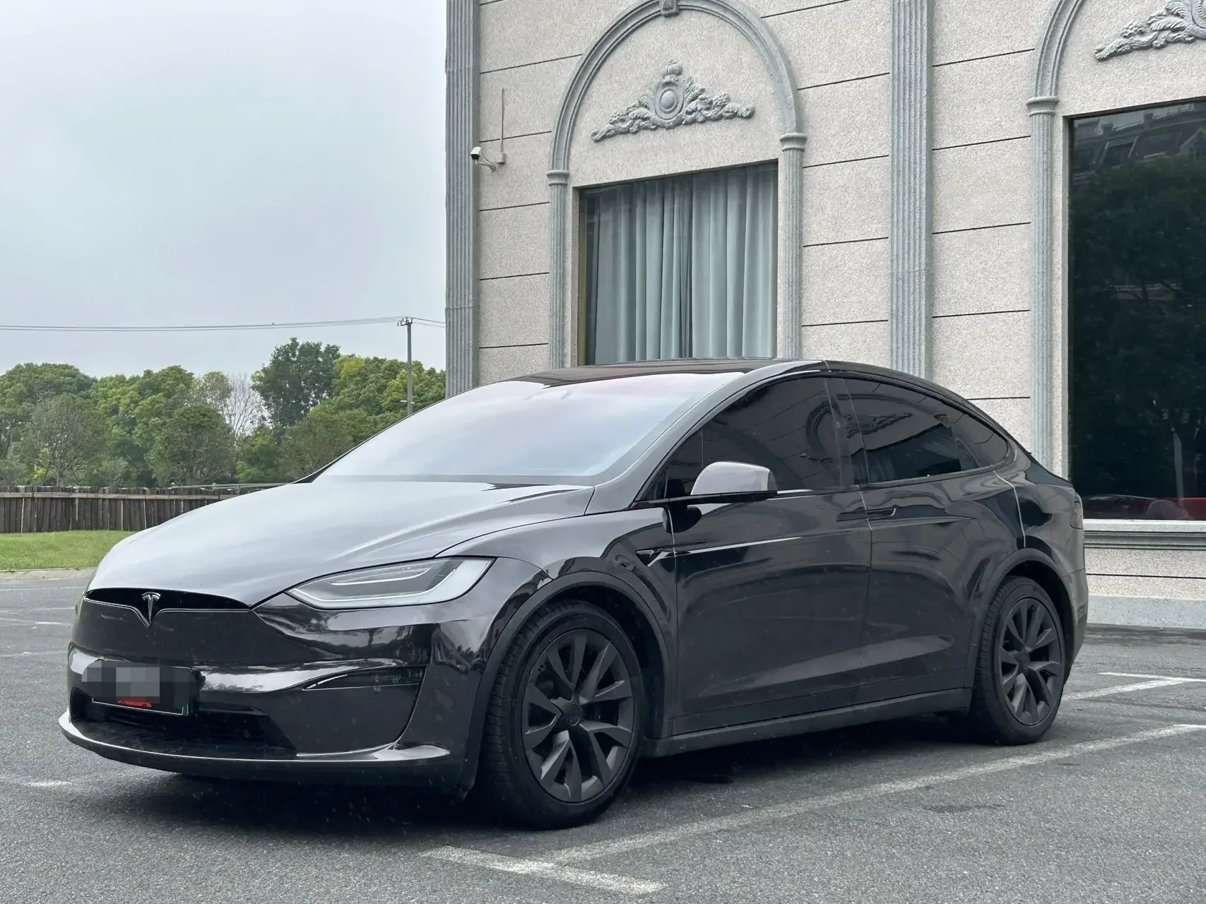 Tesla Model X