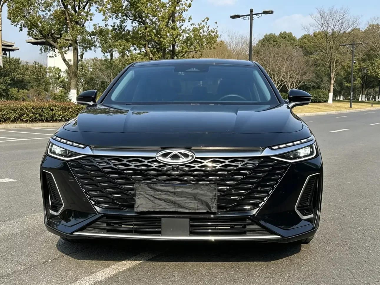 Chery Arrizo 8