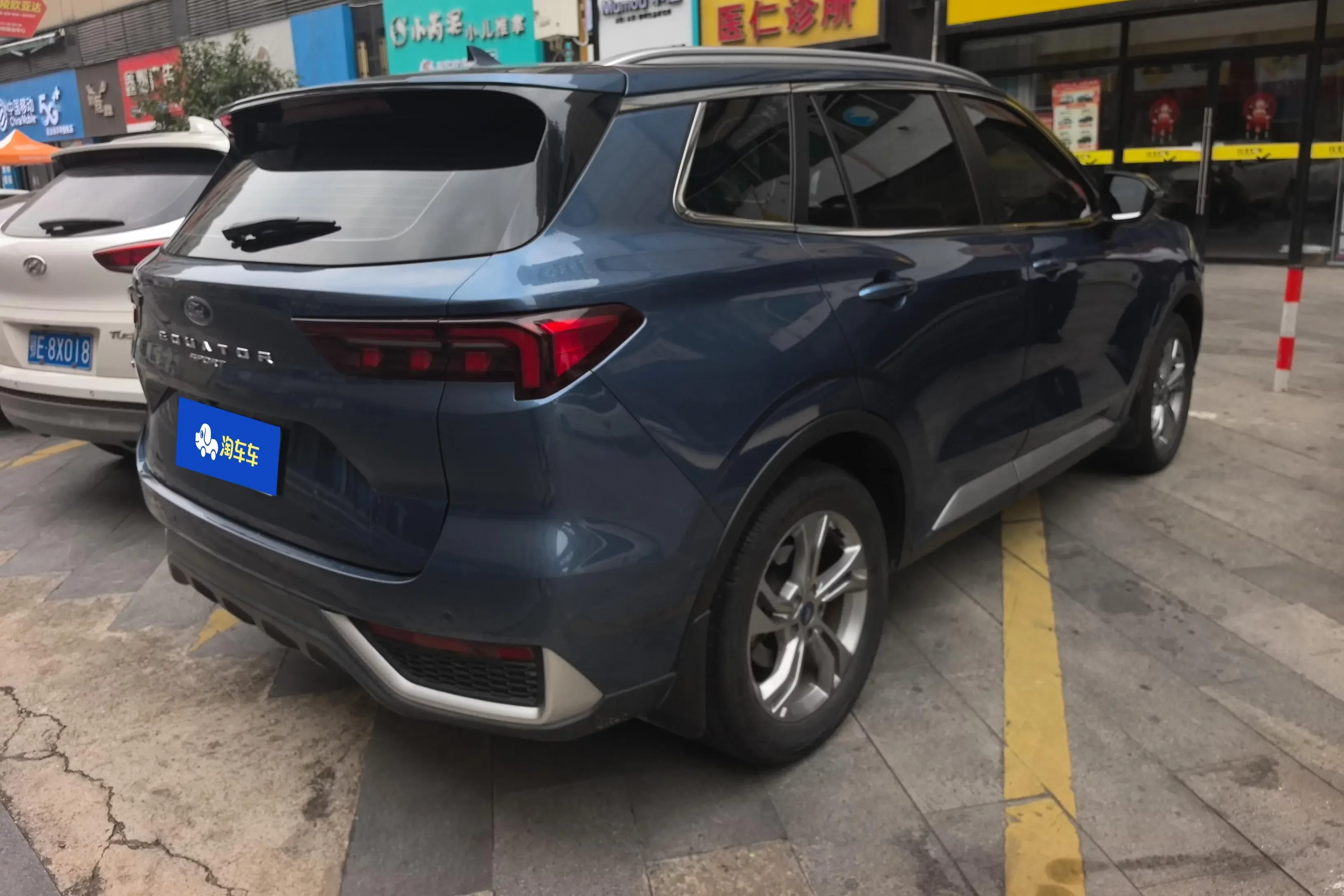 Ford Equator Sport