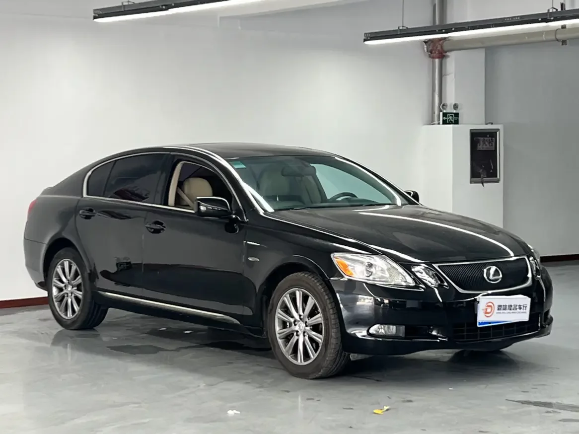 Lexus GS