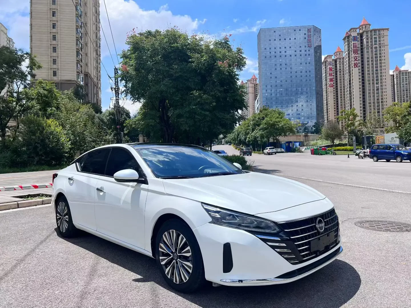 Nissan Altima