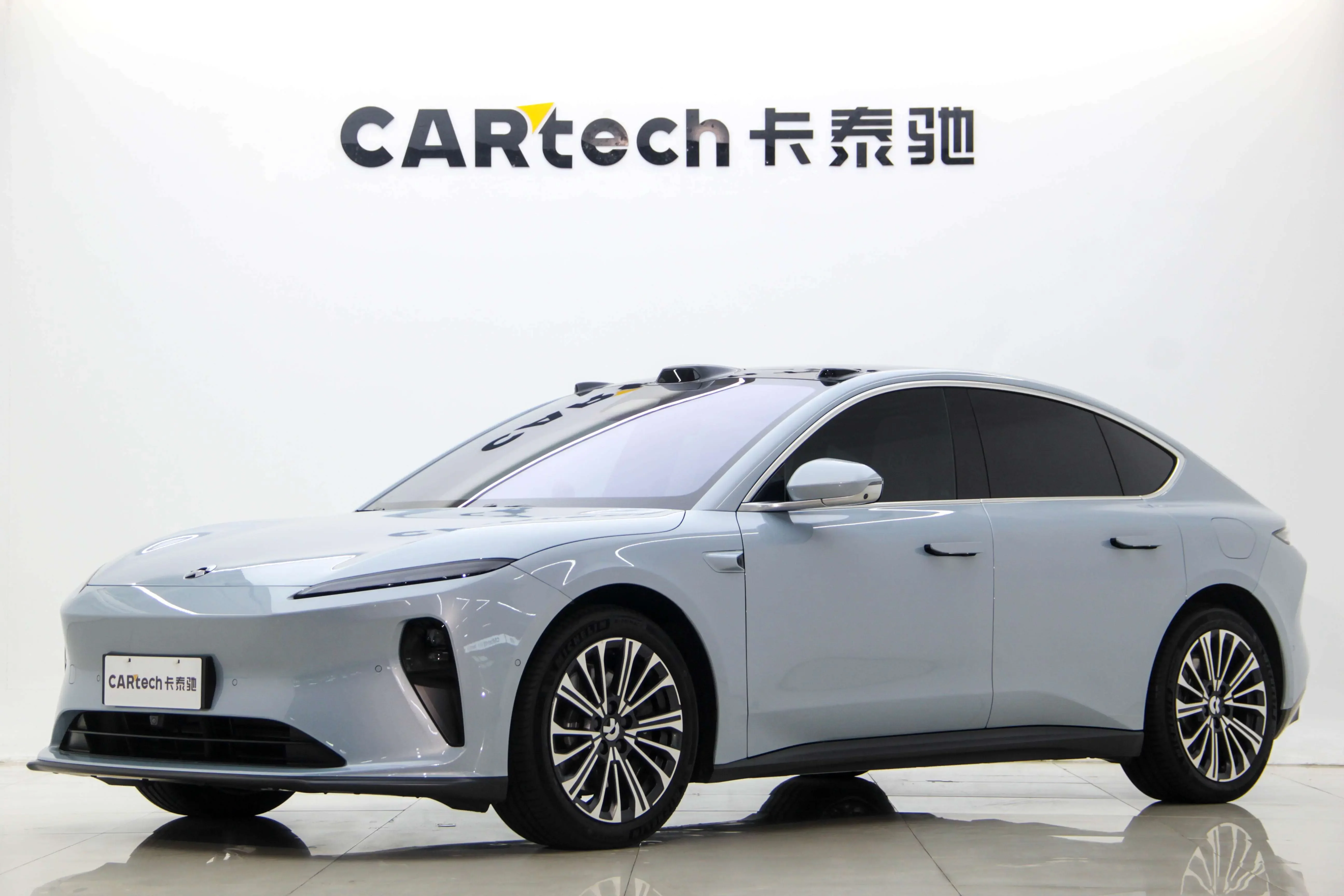 NIO ET5