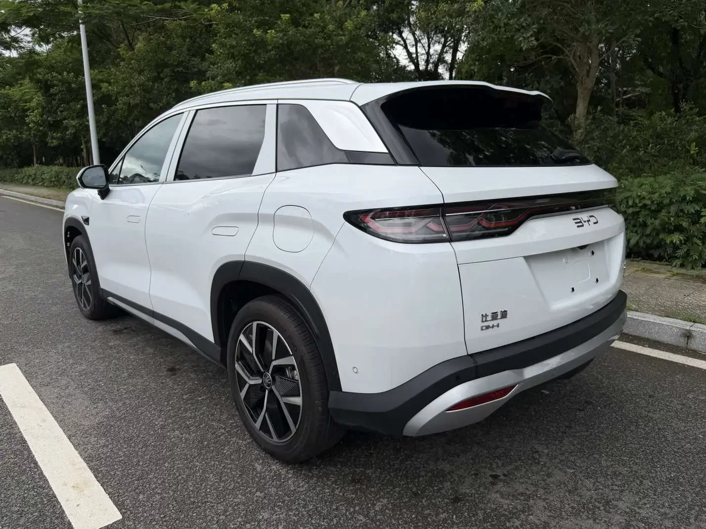 BYD Song L DM