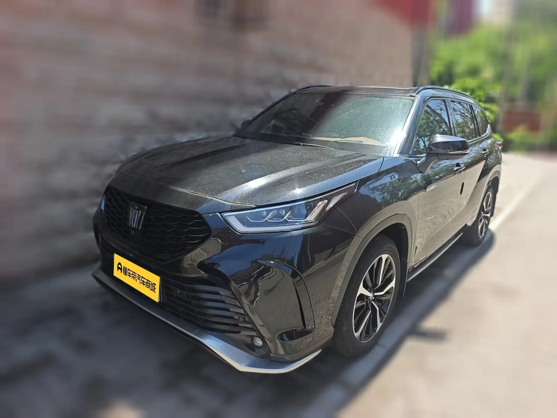 Toyota Crown Kluger