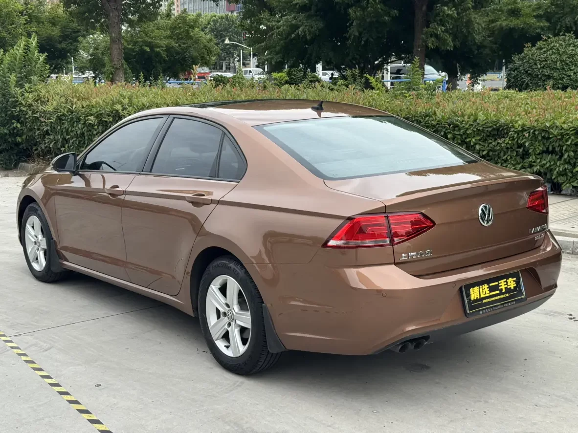 Volkswagen Lamando