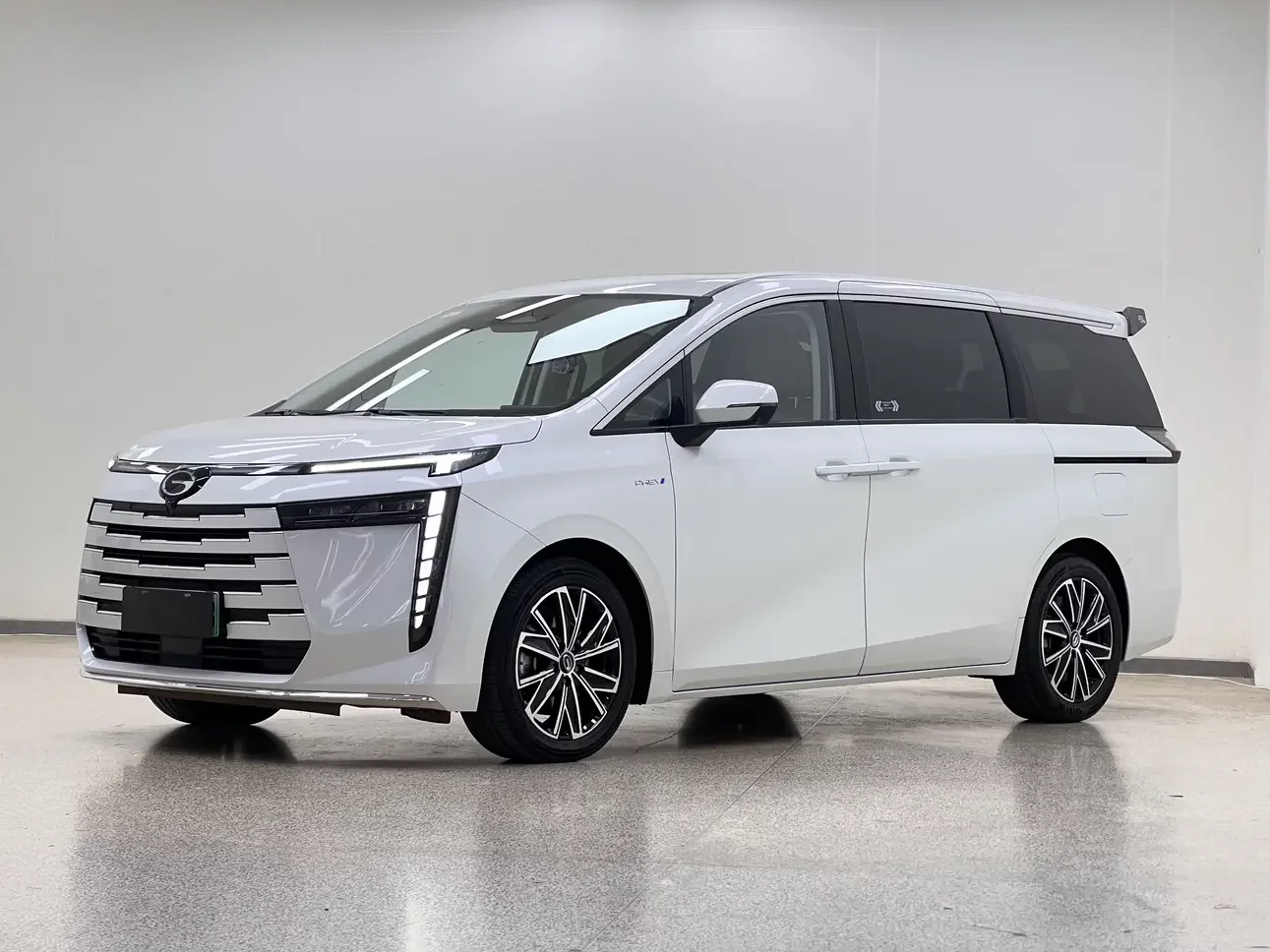 GAC Trumpchi E8 PHEV
