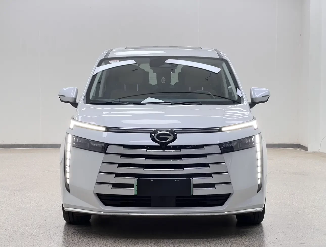 GAC Trumpchi E8 PHEV