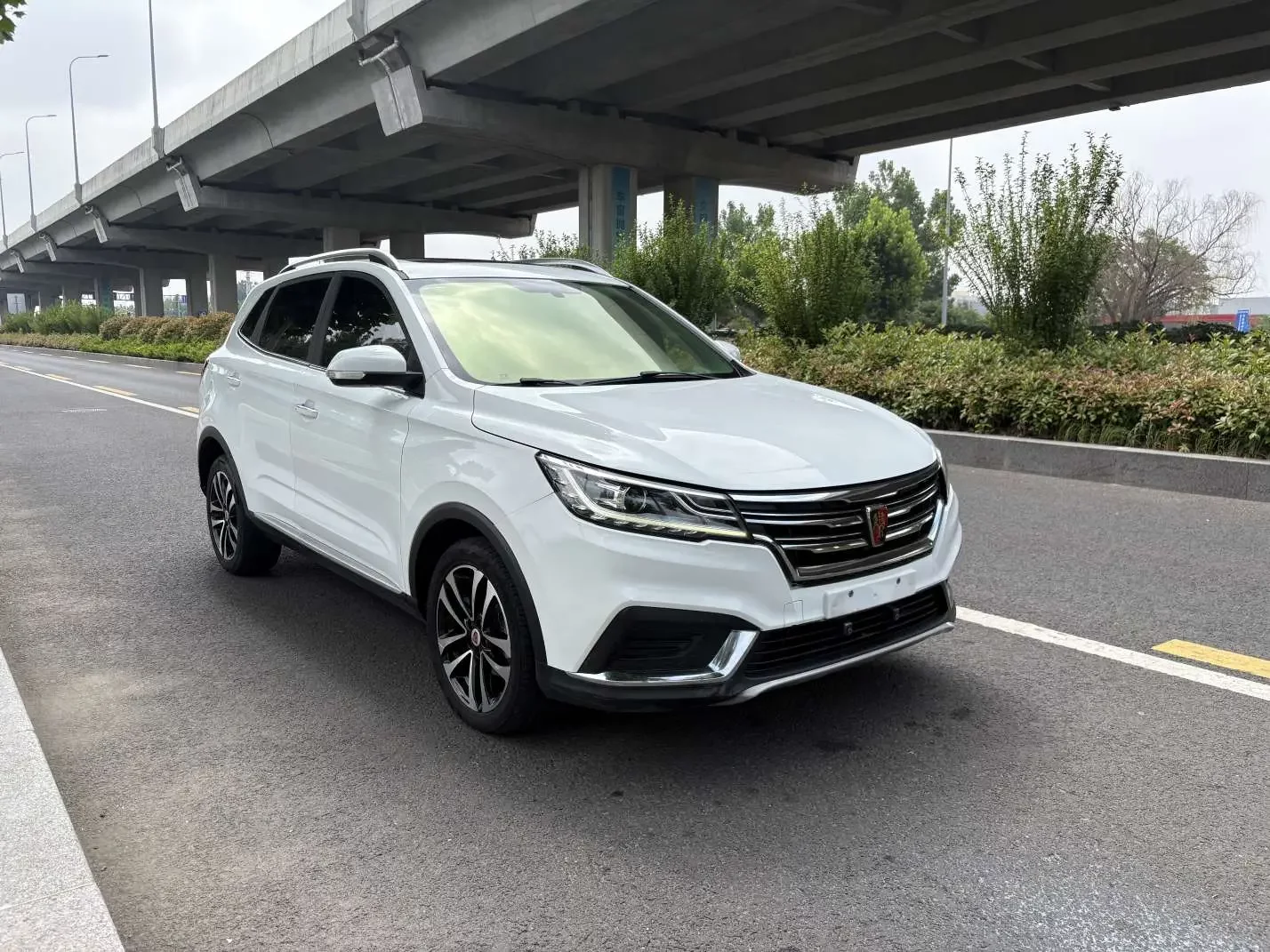 Roewe RX3