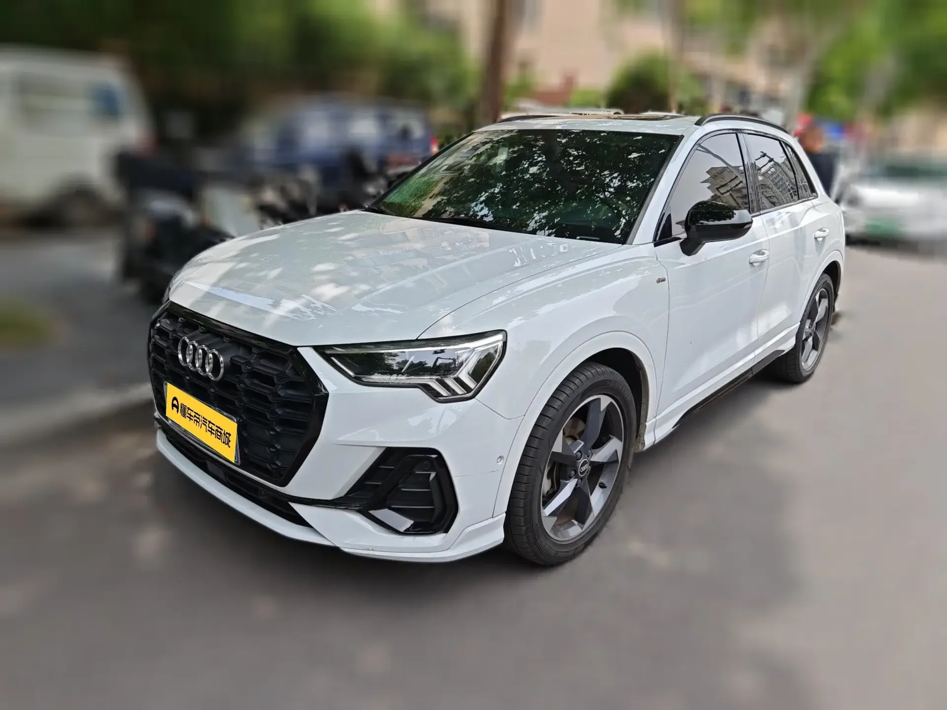 Audi Q3