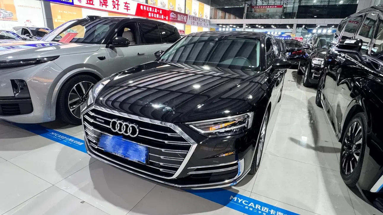 Audi A8
