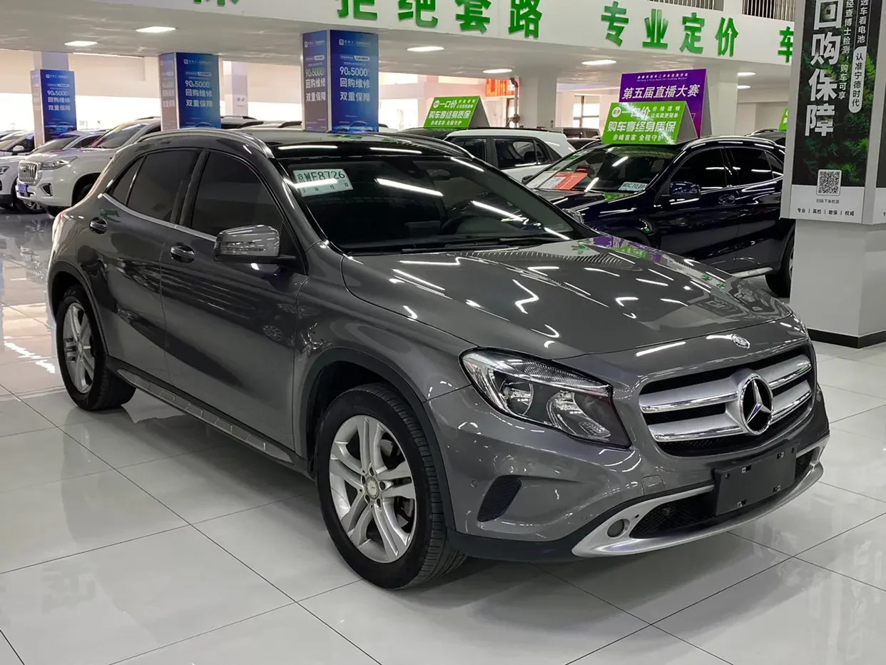 Mercedes-Benz GLA