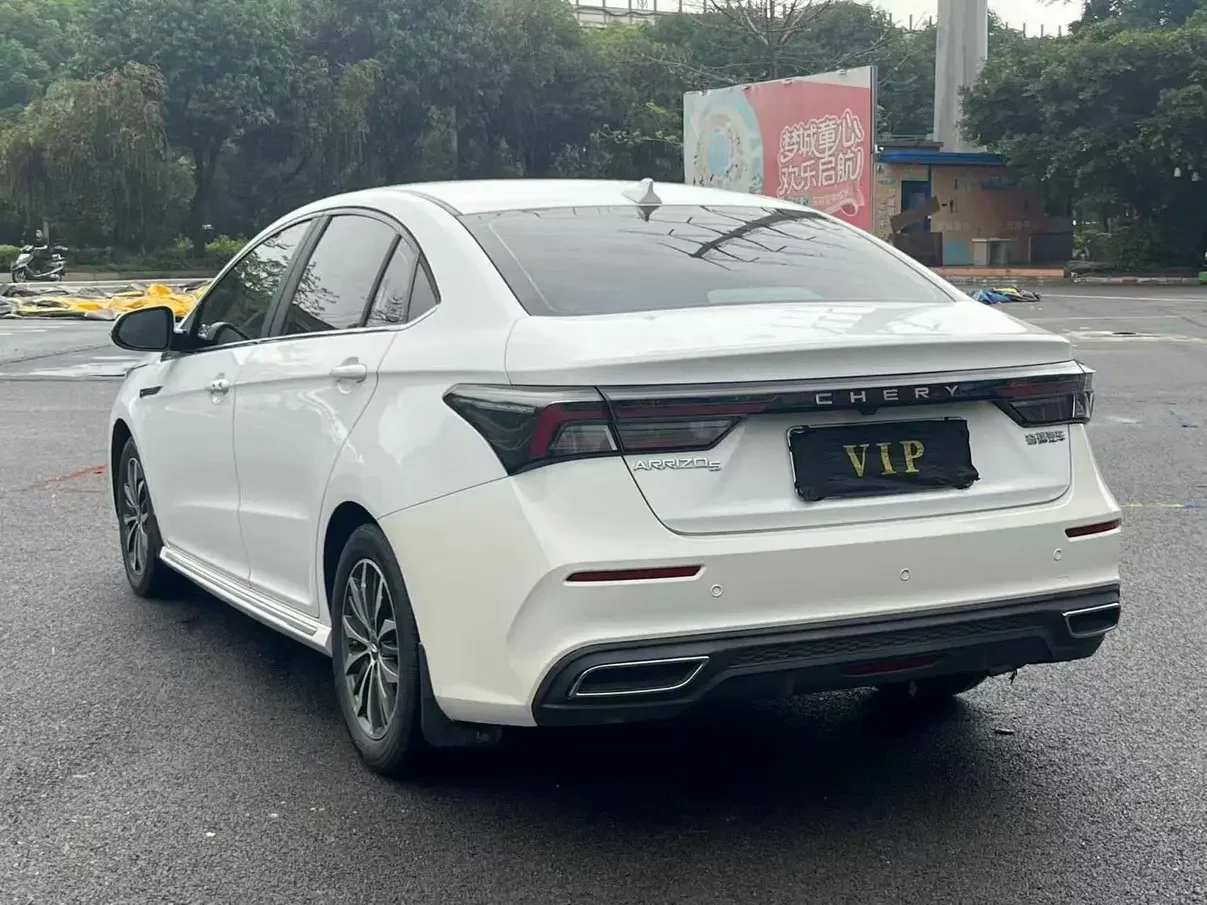 Omoda S5