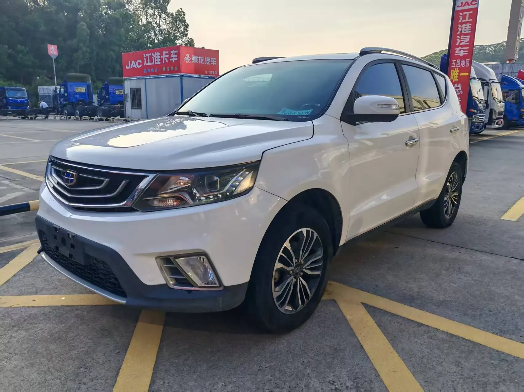 Geely Vision X6  из Китая