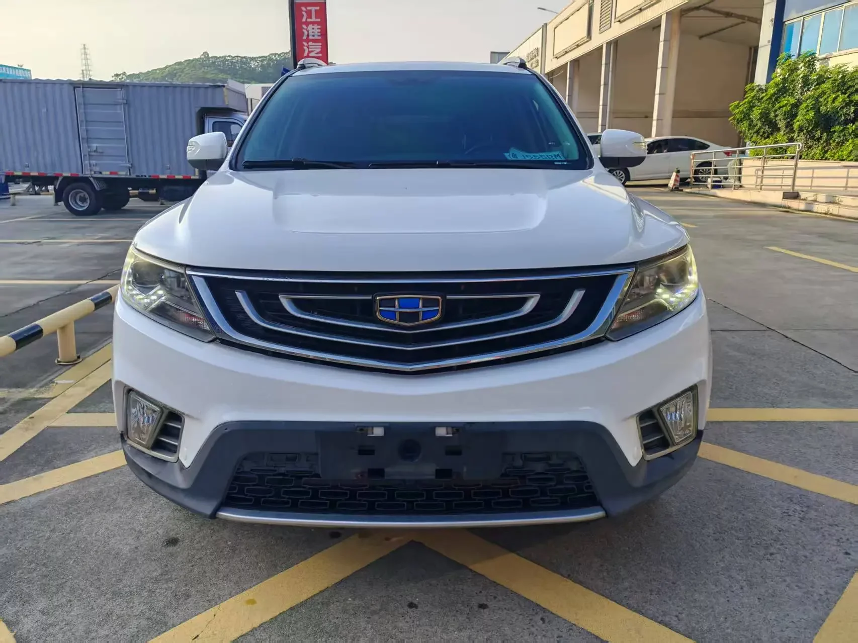 Geely Vision X6  из Китая