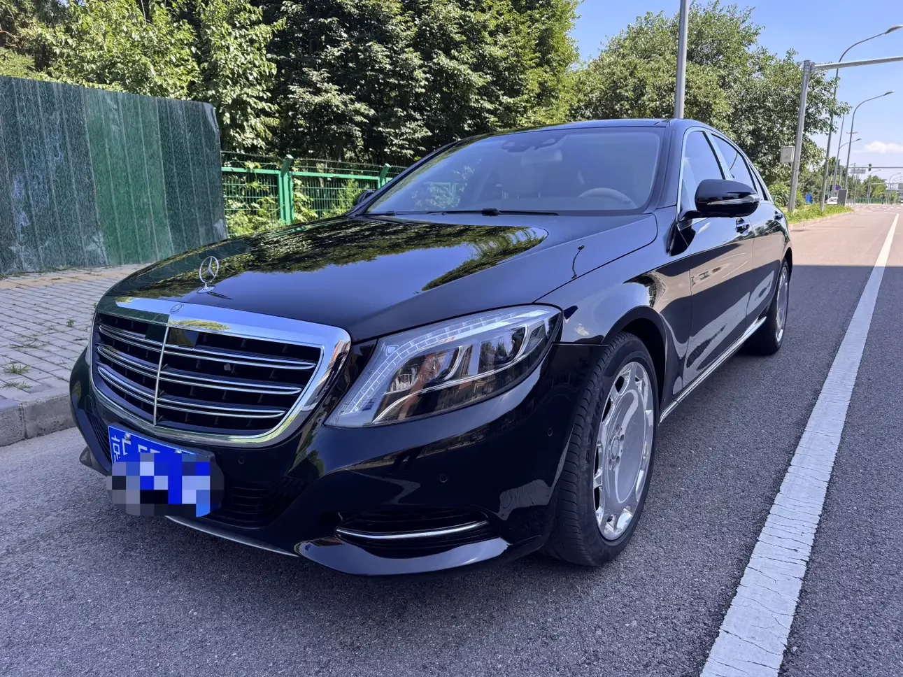 Mercedes-Benz S Class