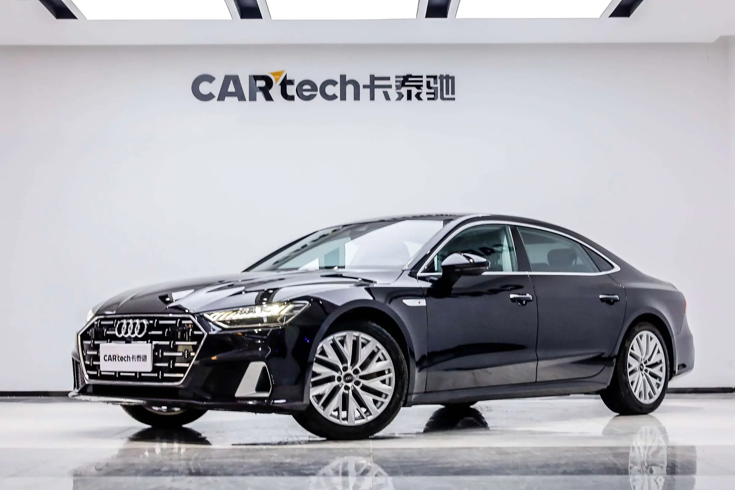 Audi A7L