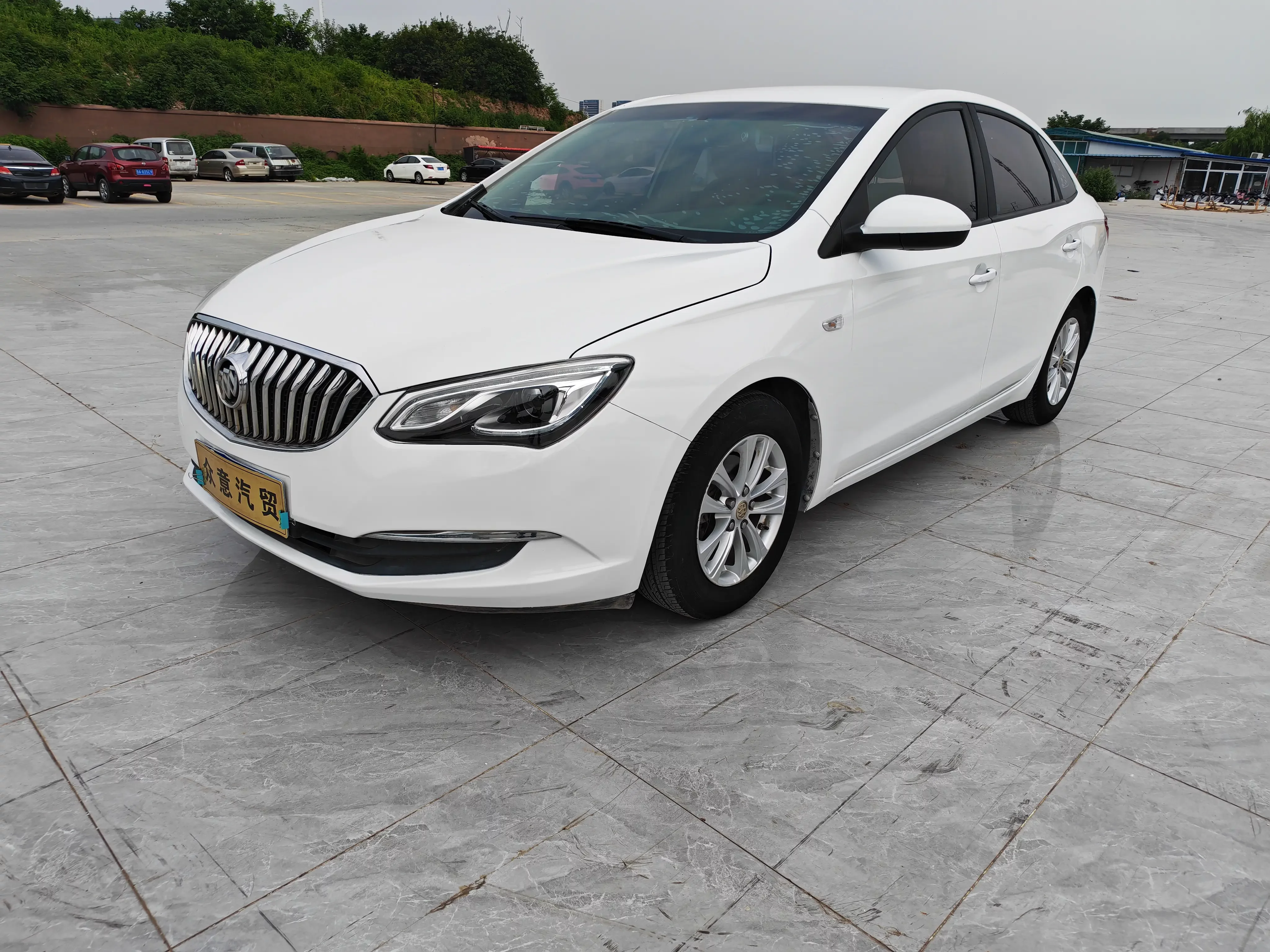 Buick Yinglang