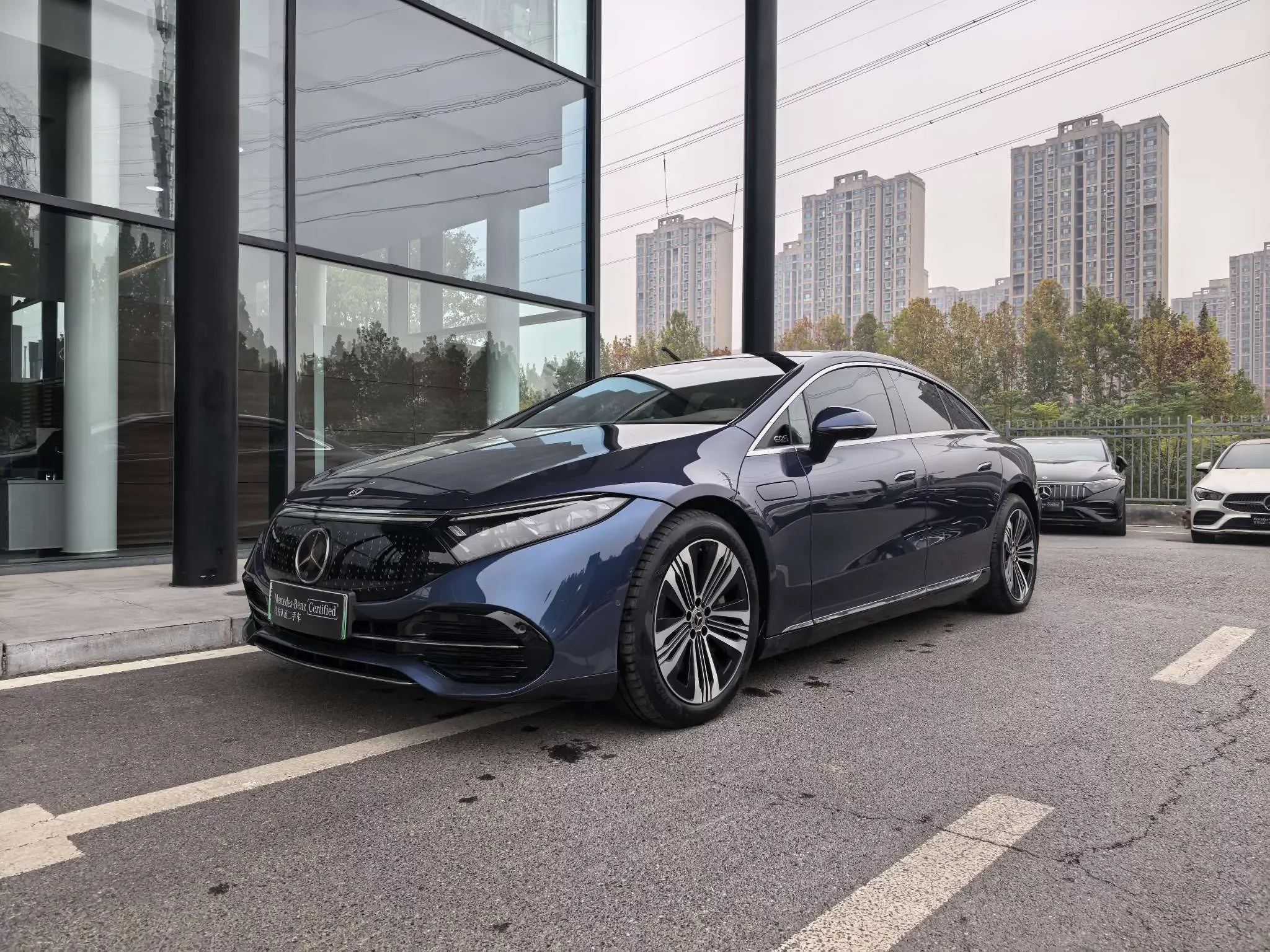 Mercedes-Benz EQS