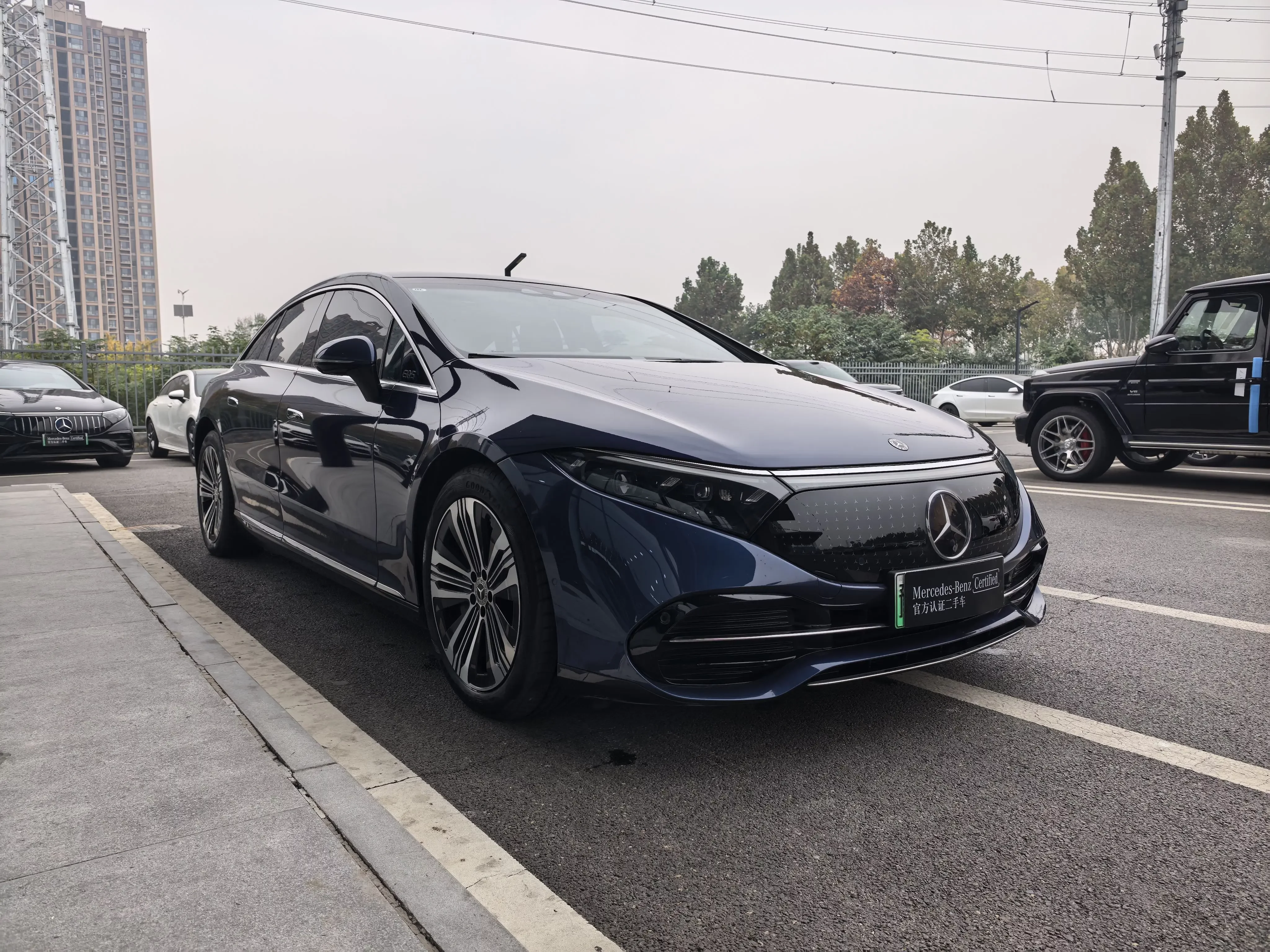 Mercedes-Benz EQS