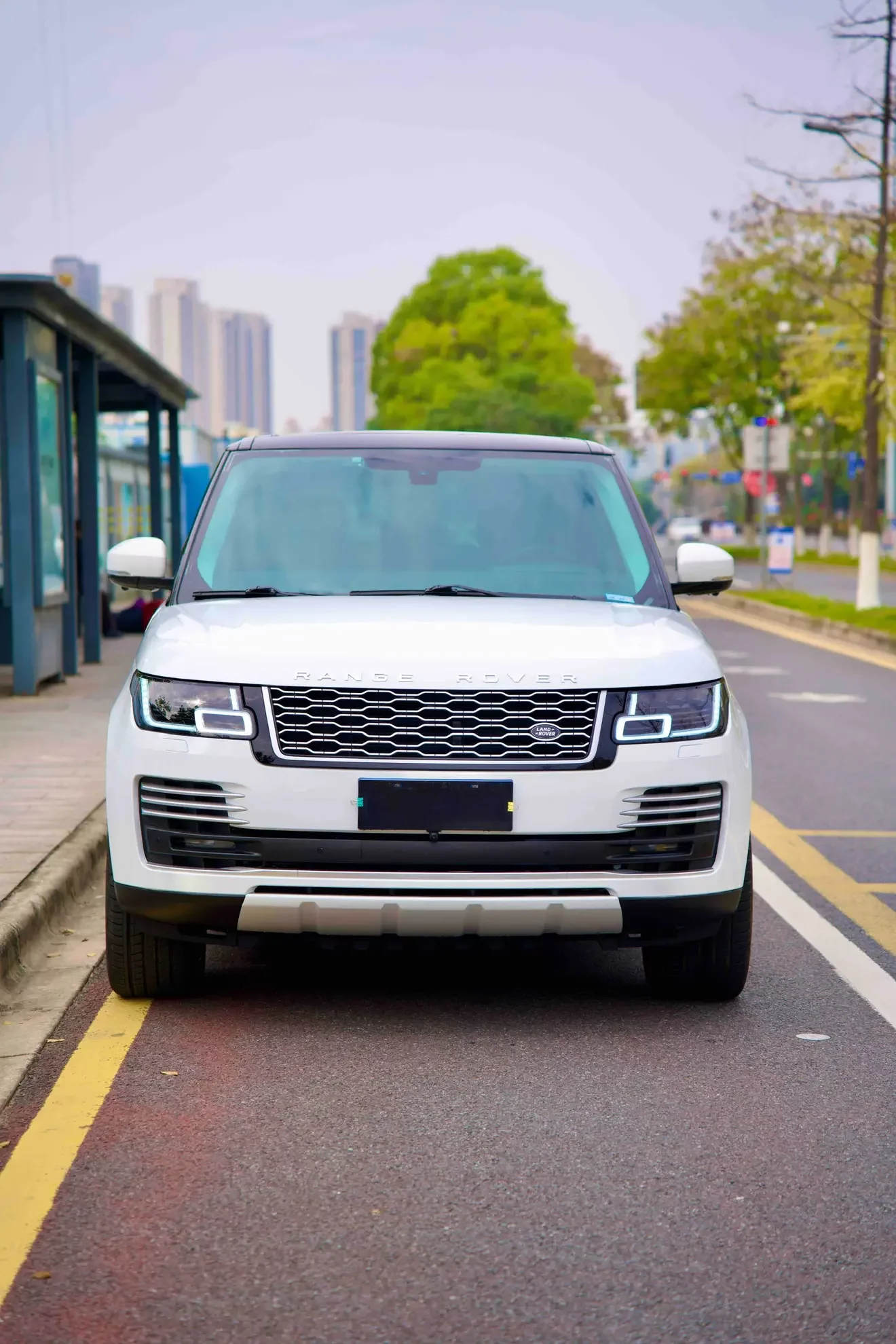 Land Rover range rover