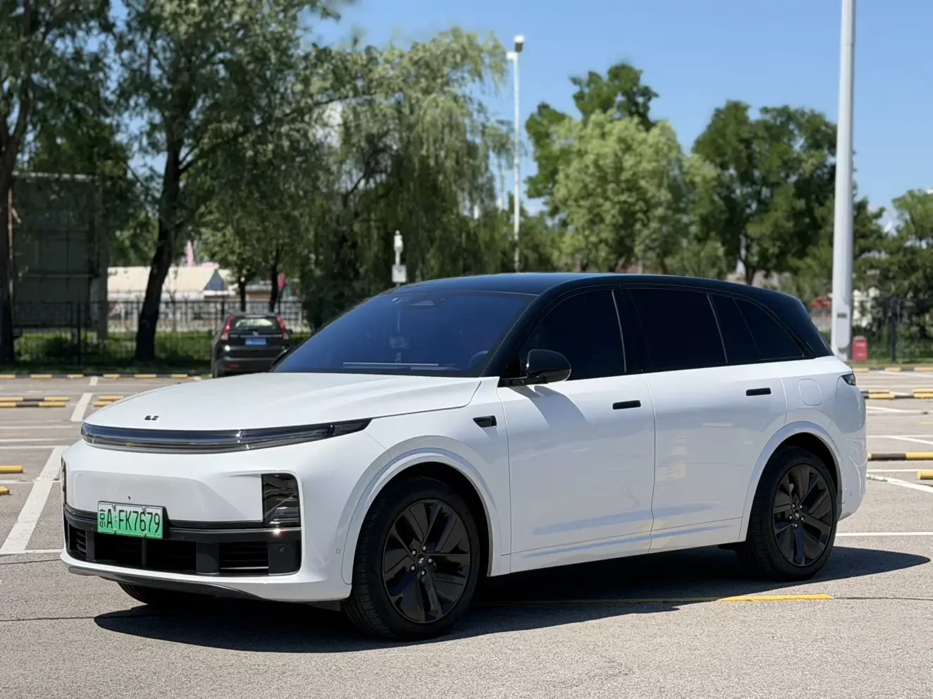 Li L7 (Ideal L7)  из Китая