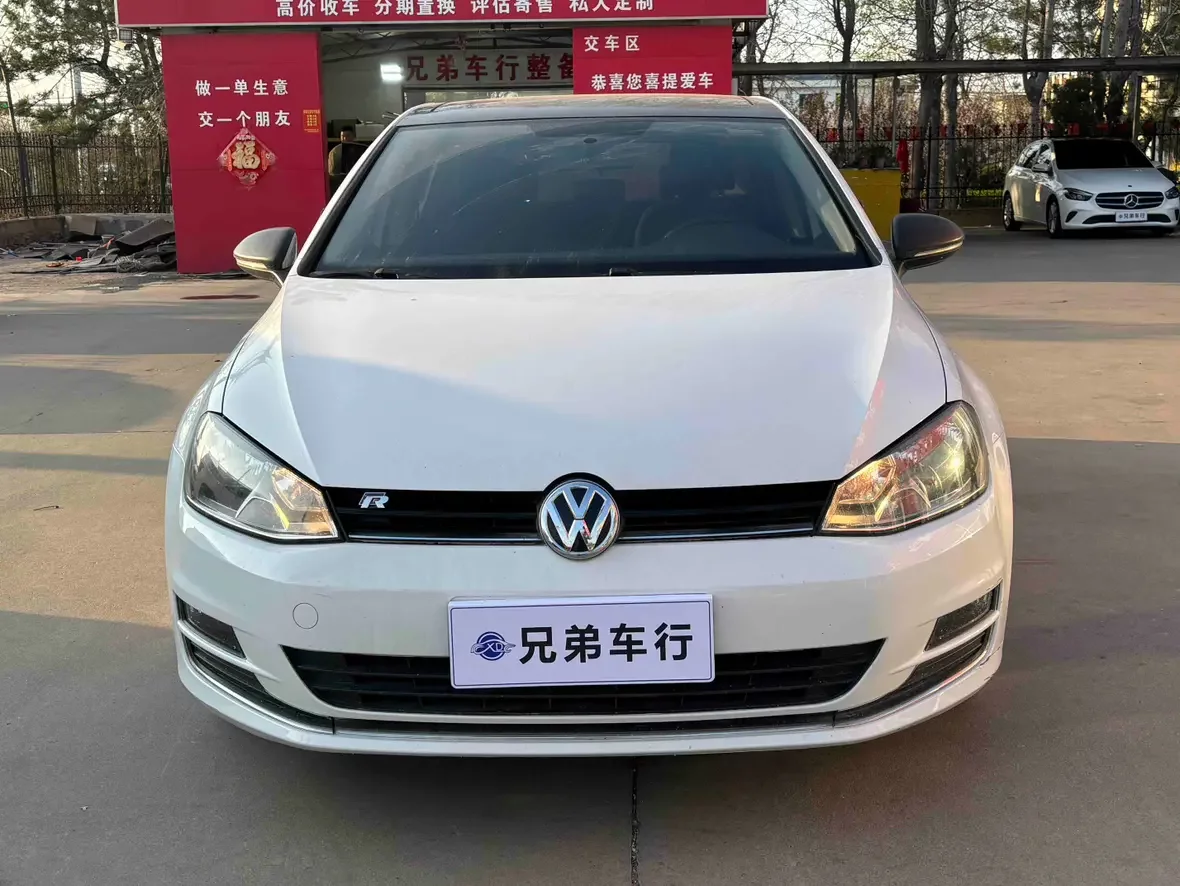 Volkswagen golf