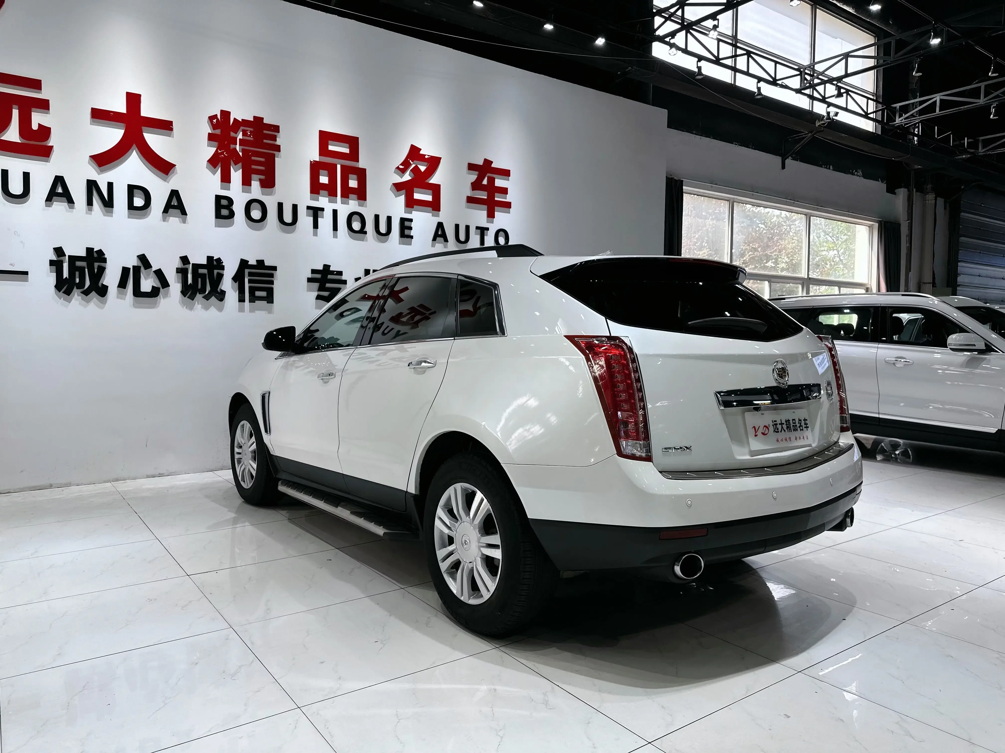 Cadillac SRX