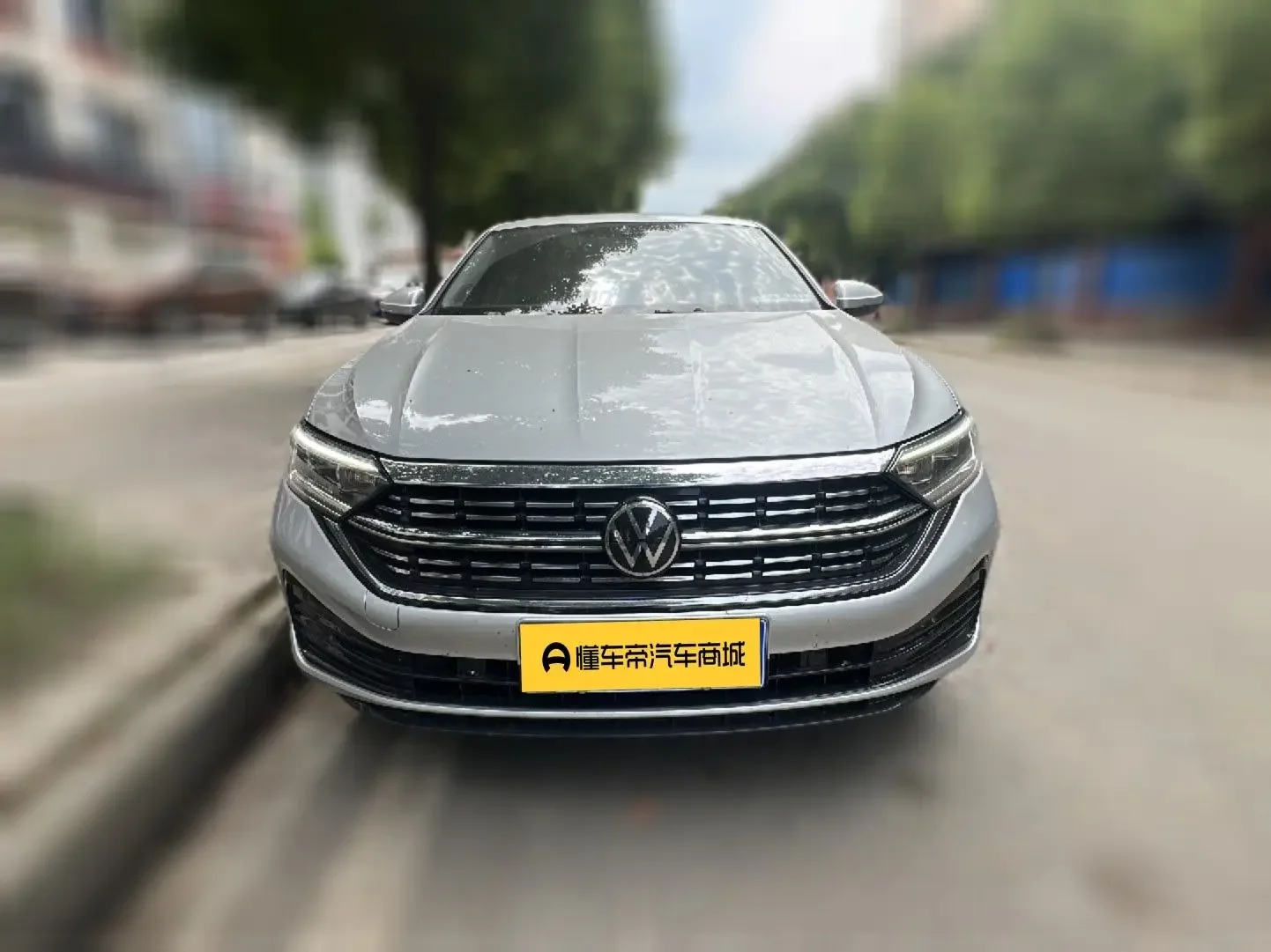 Volkswagen Sagitar