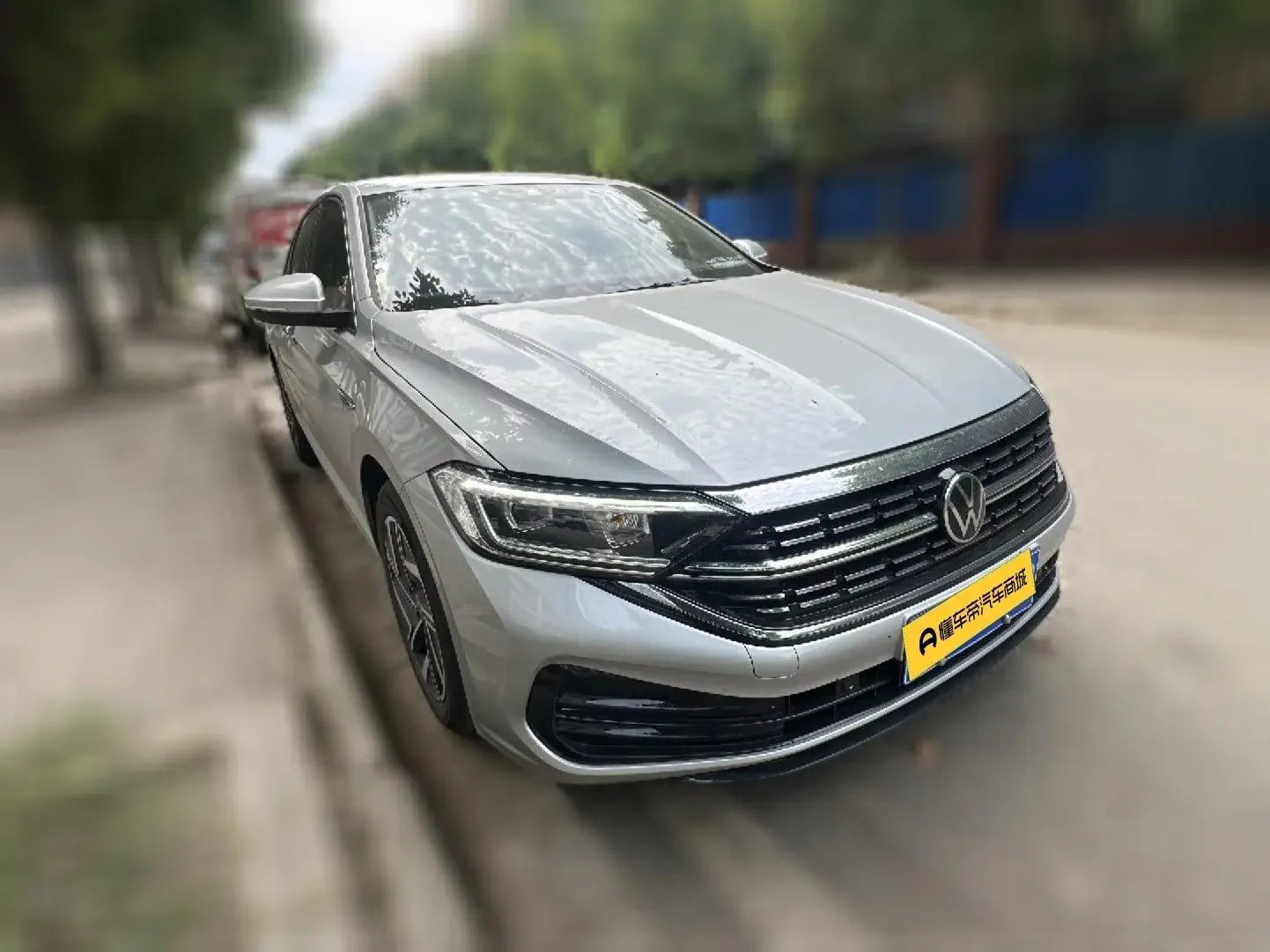 Volkswagen Sagitar