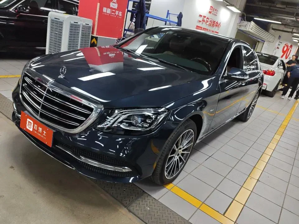 Mercedes-Benz S Class