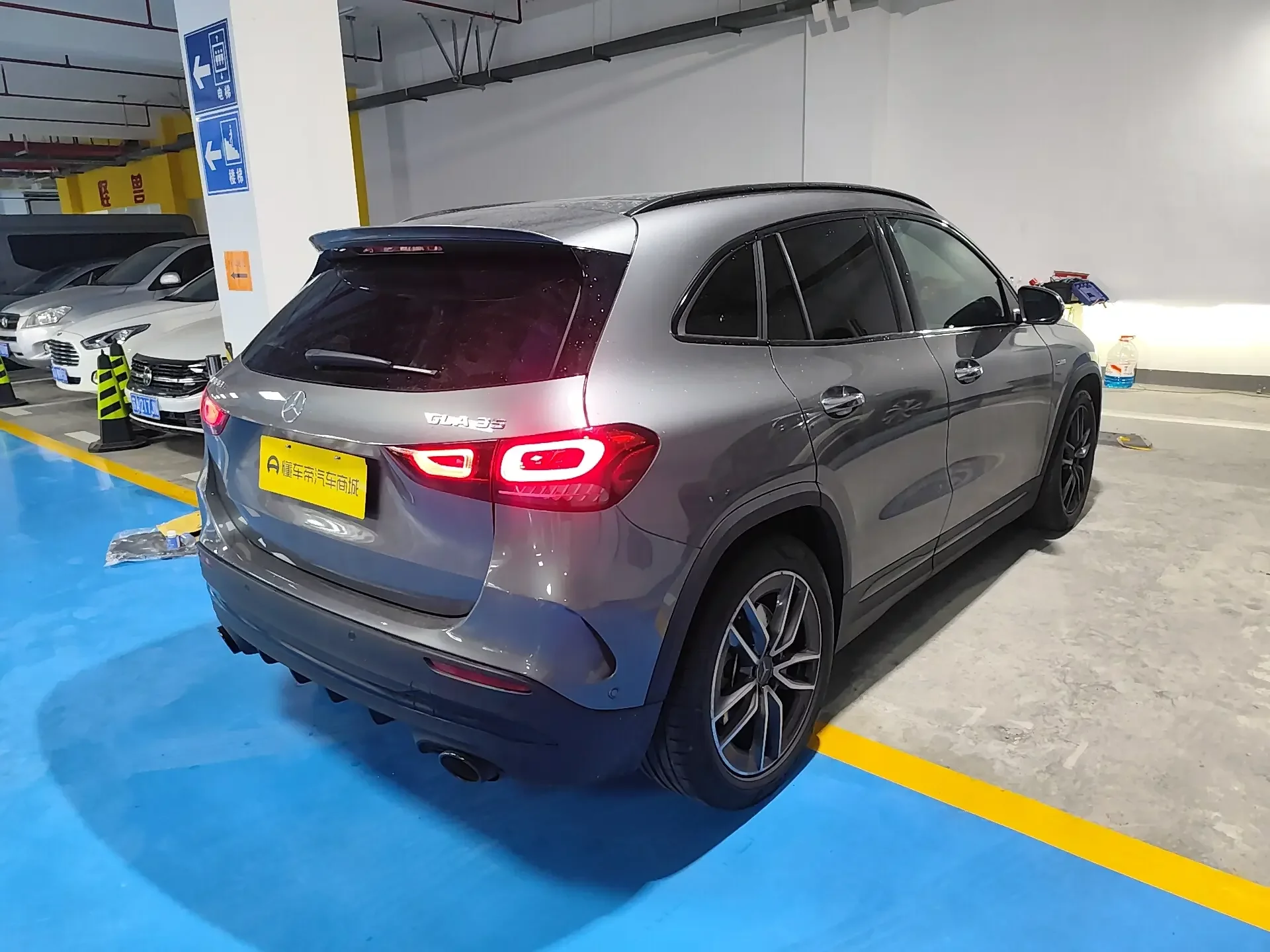 Mercedes-Benz GLA AMG