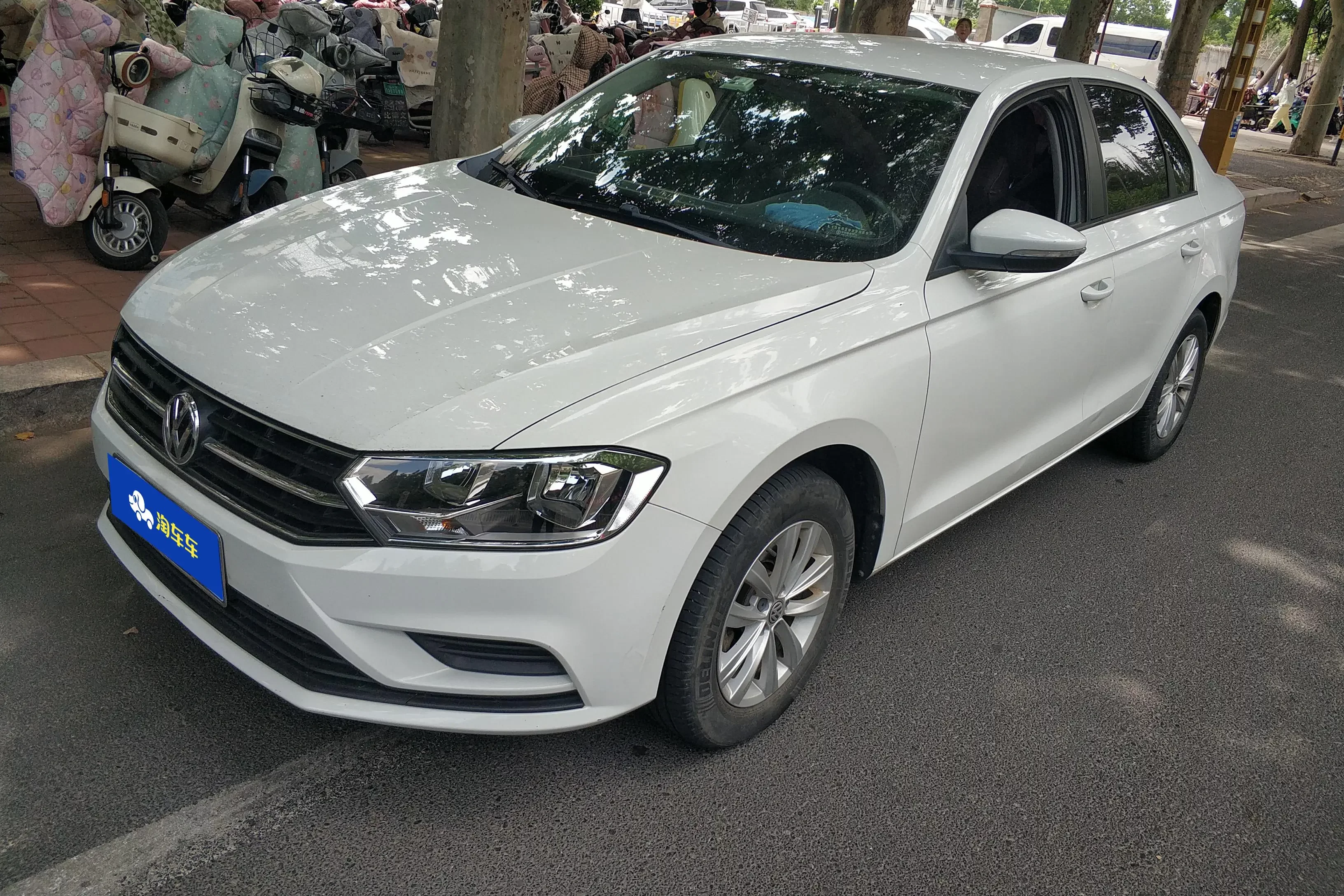 Volkswagen Bora  из Китая